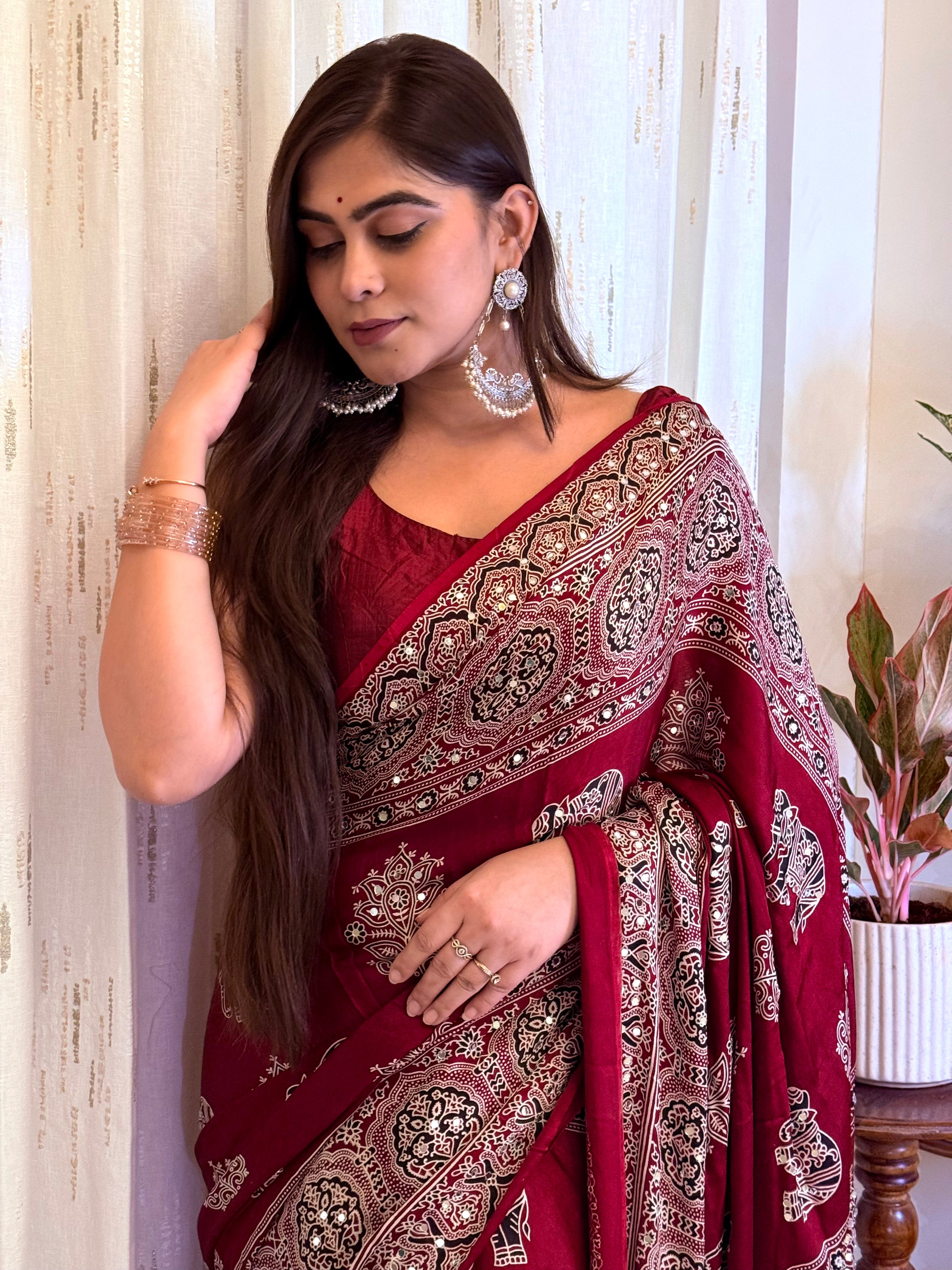 Ziyana Modal Maroon Silk Ajrakh Saree