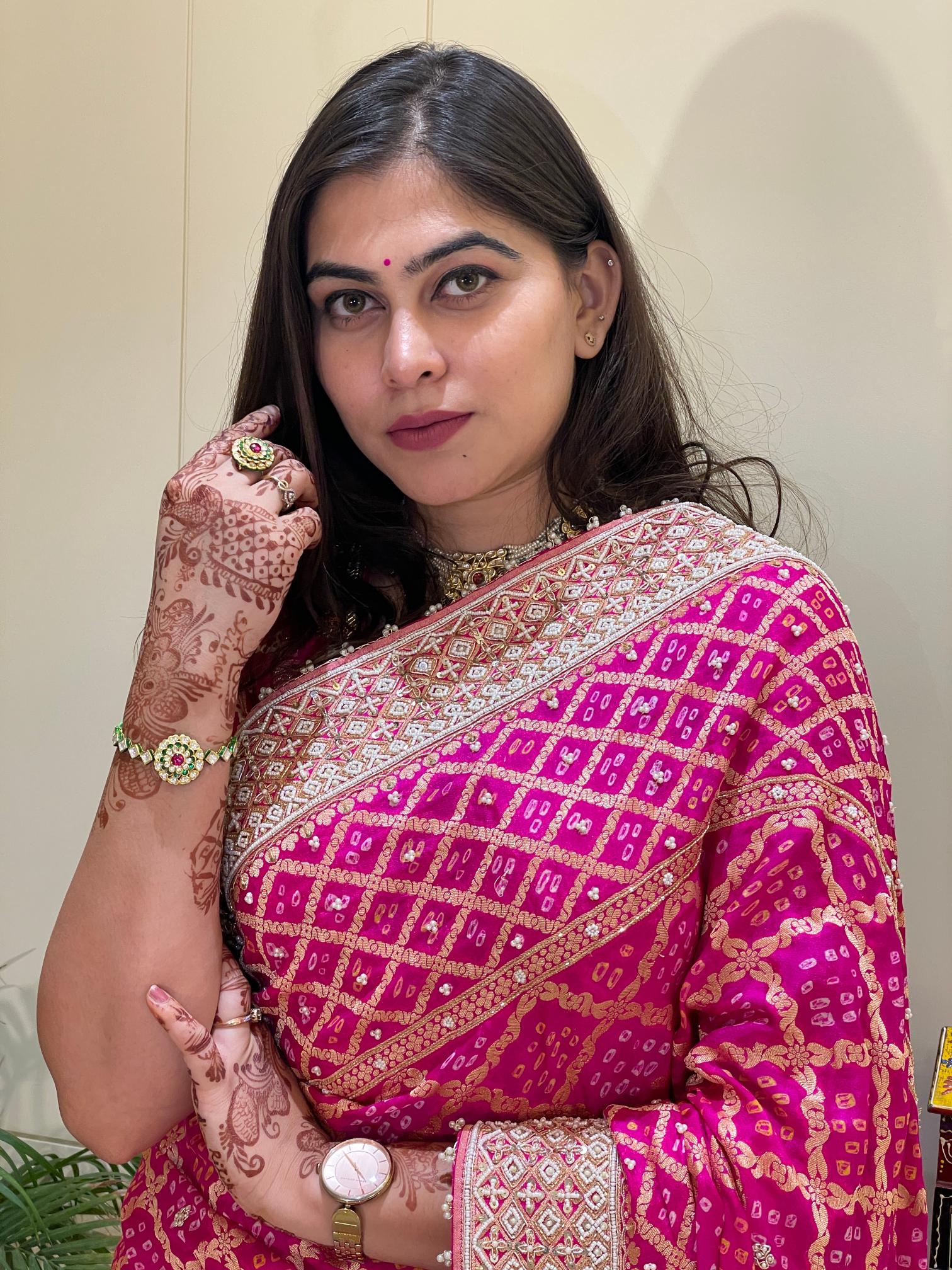Meenu Pink Bandhani Saree
