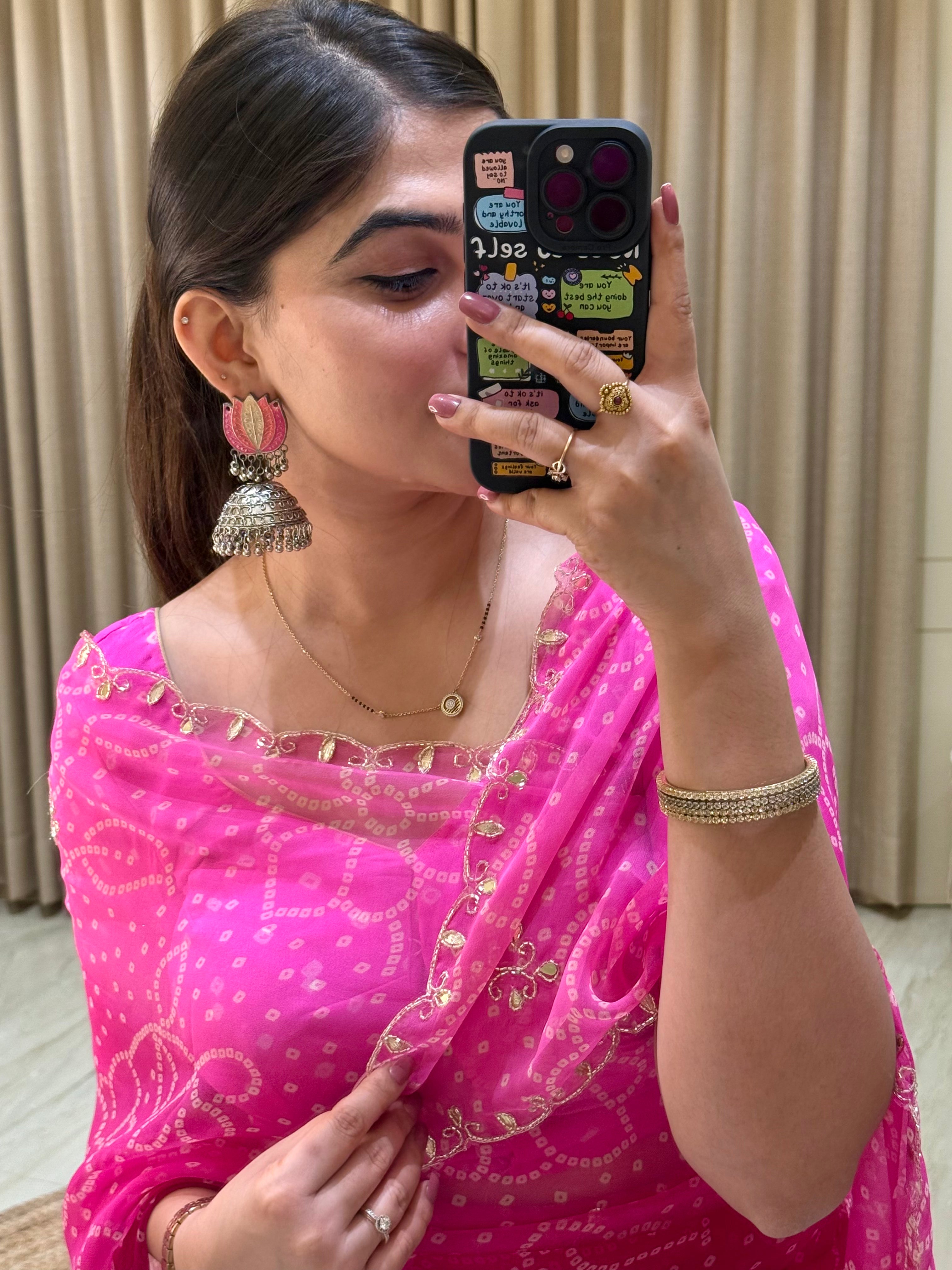 Esha Pink Bandhani Saree
