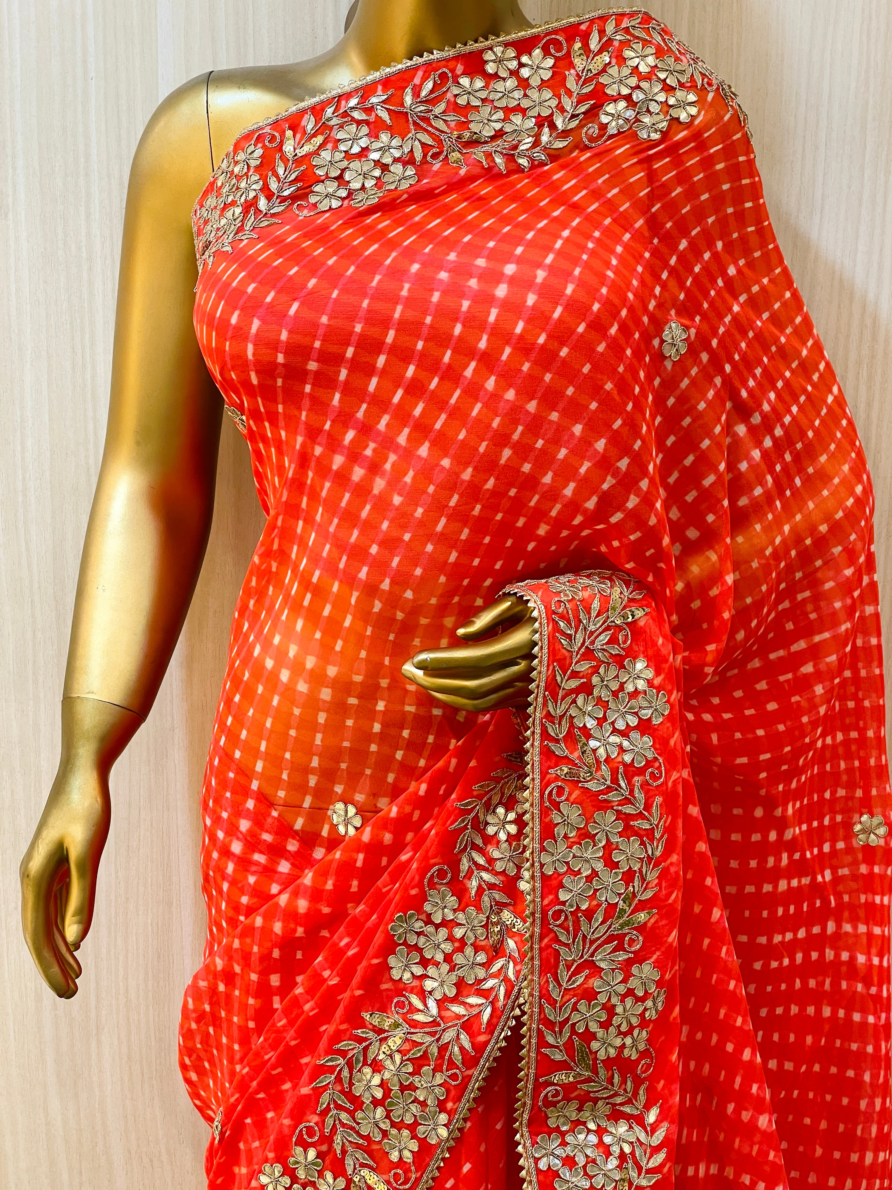 Aarti Leheriya Saree