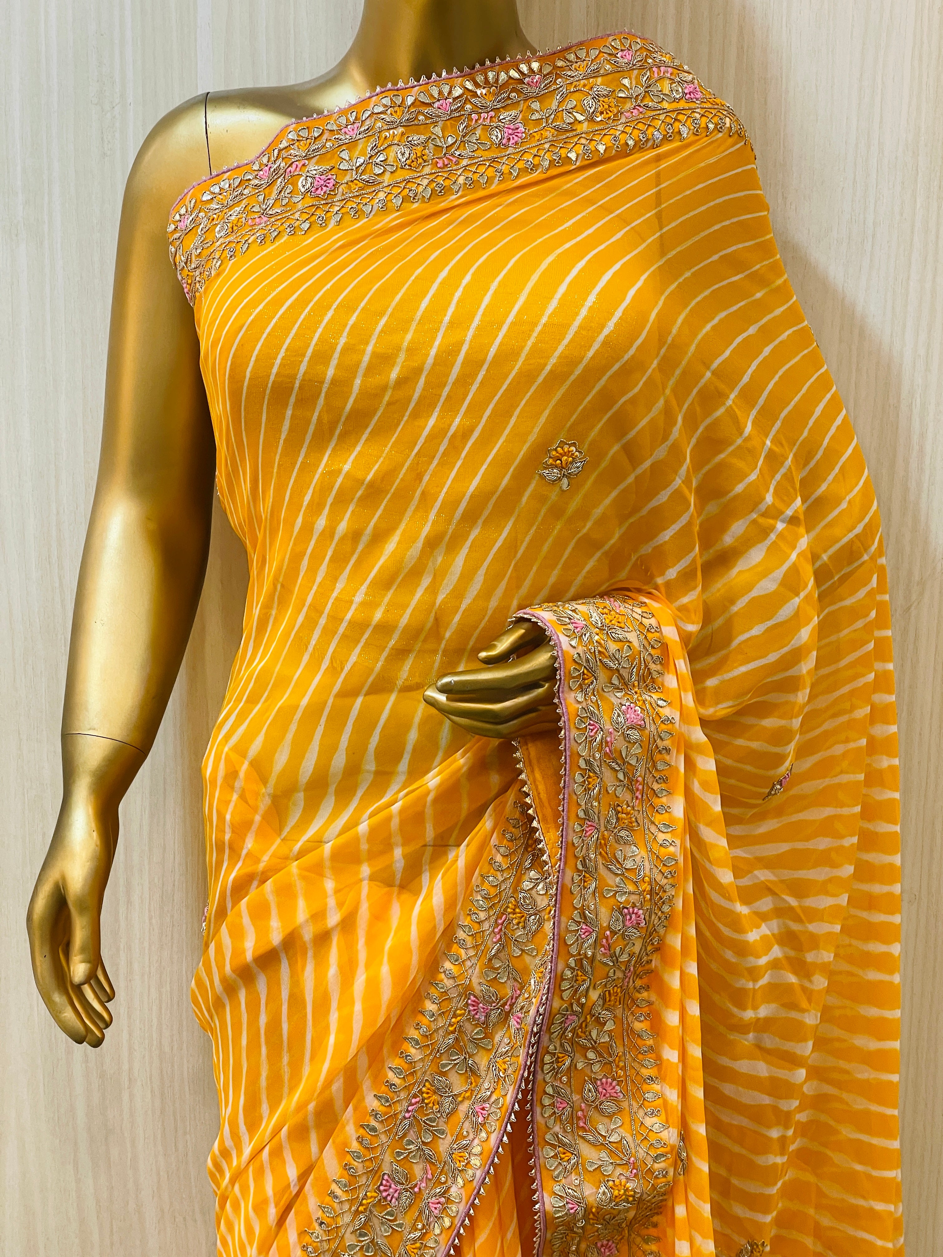 Akshara Leheriya Saree