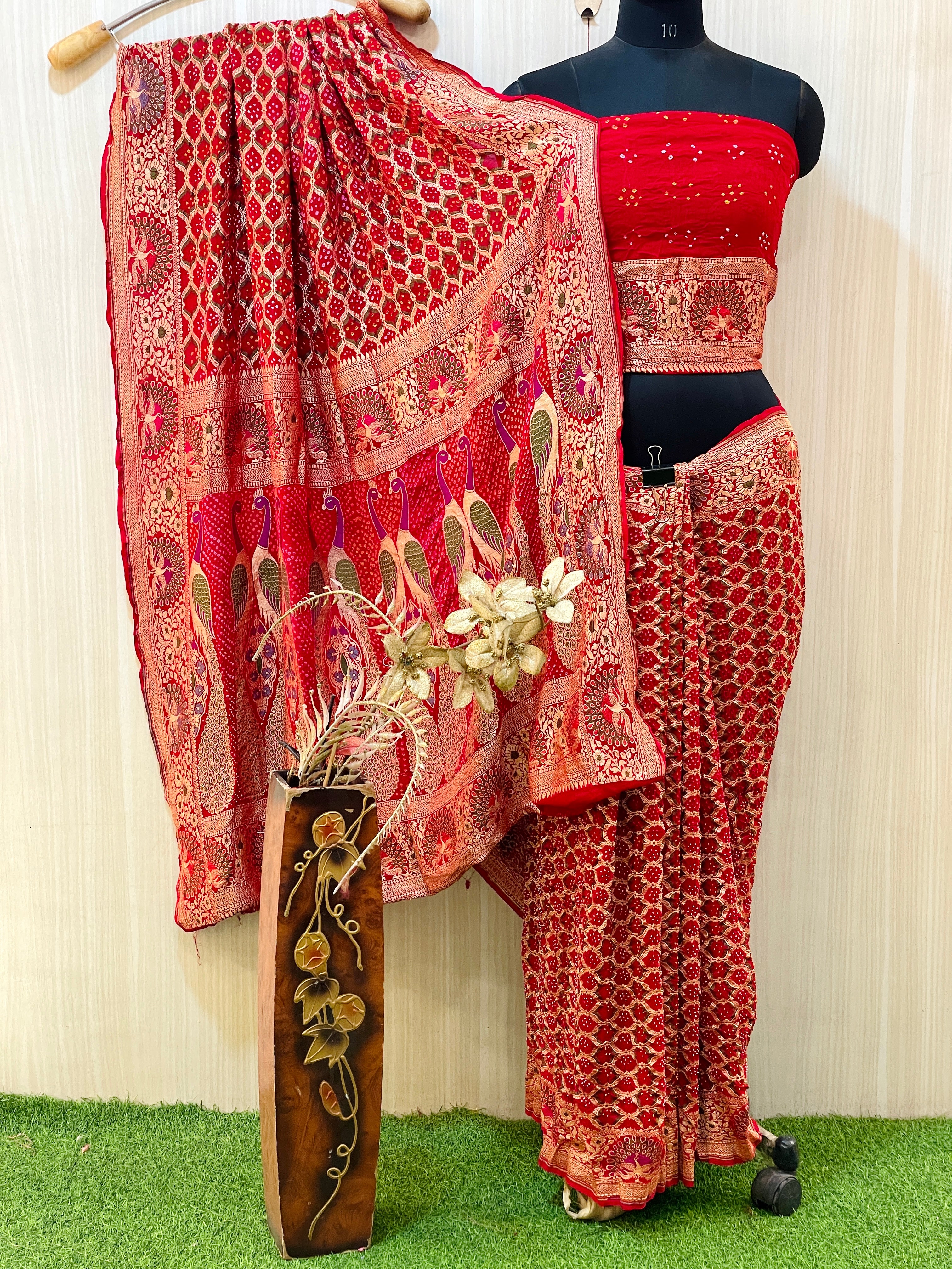 Raniya Khadi Saree