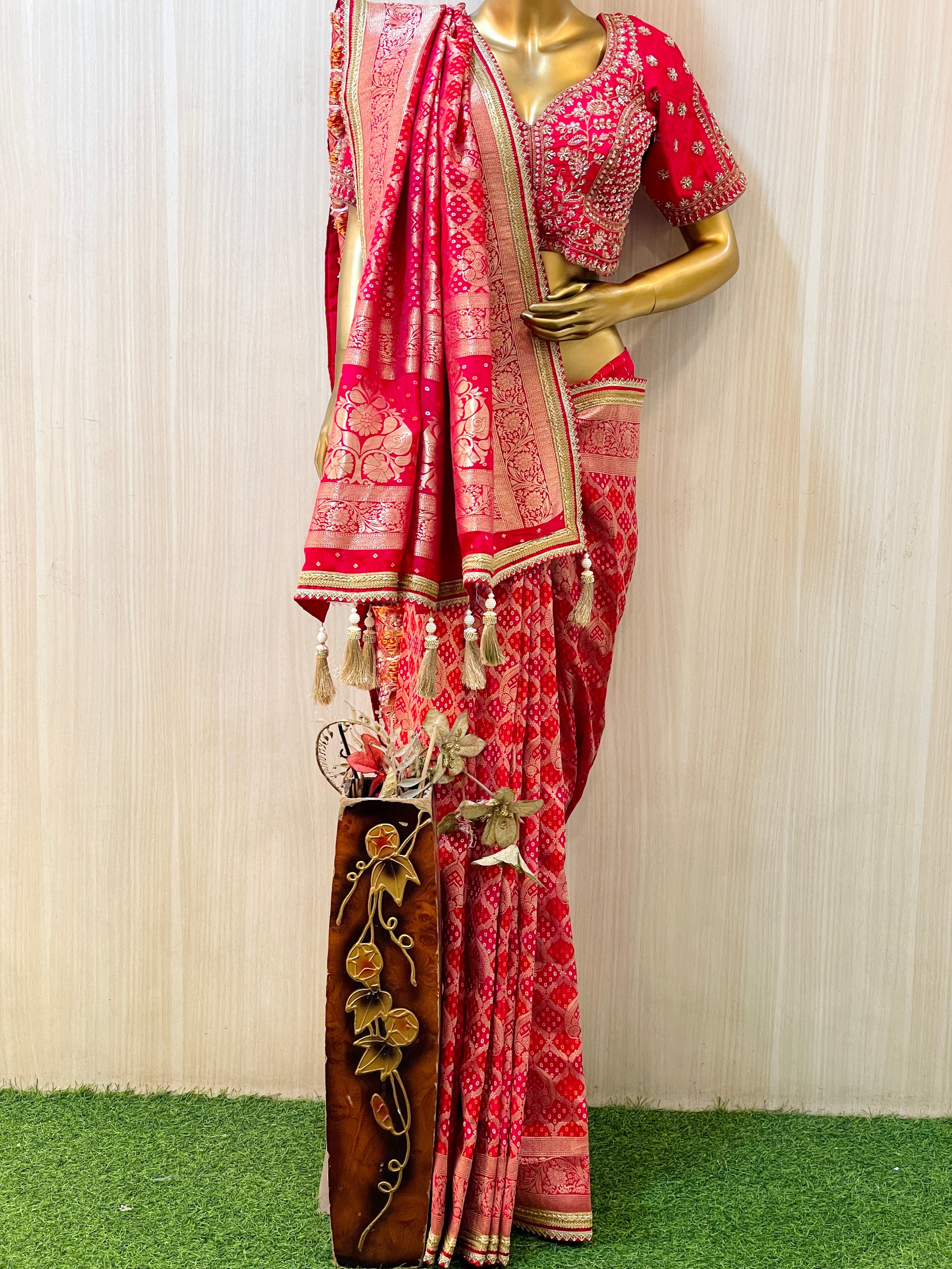 Mitashi Khadi Georgette Saree
