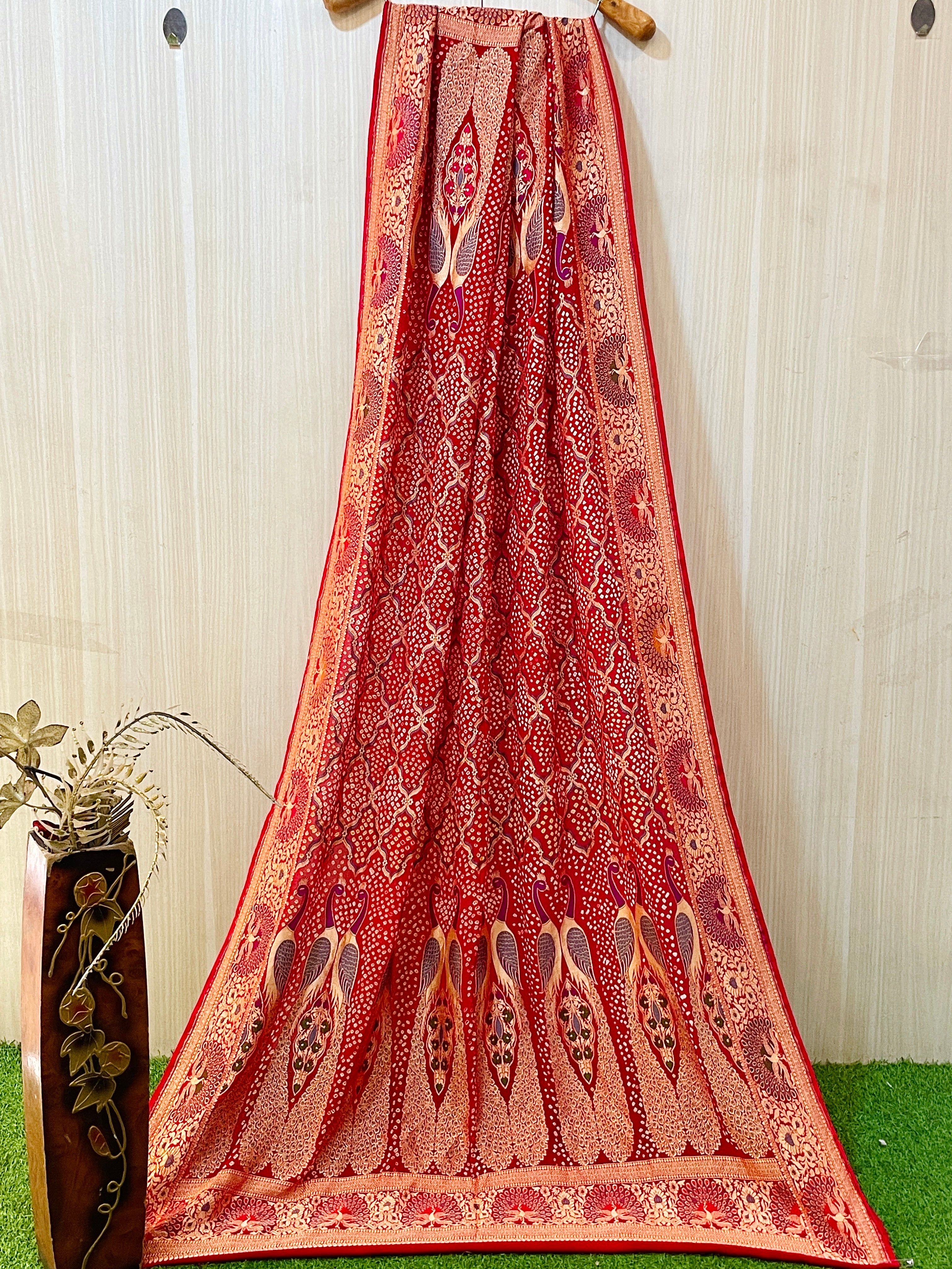 Jina Meenakari Dupatta
