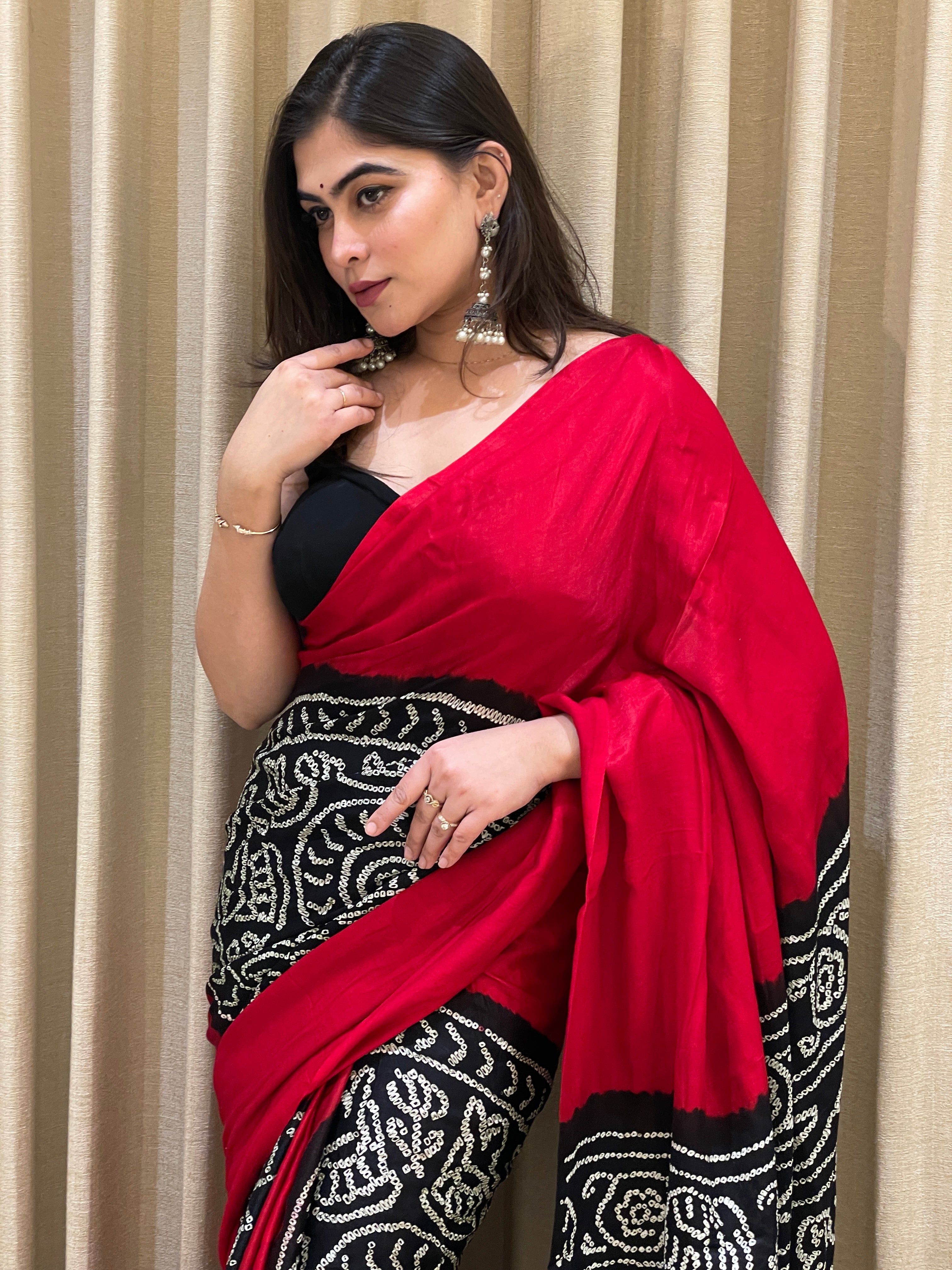 Aarohi Rai Bandhani Gajji Silk Saree
