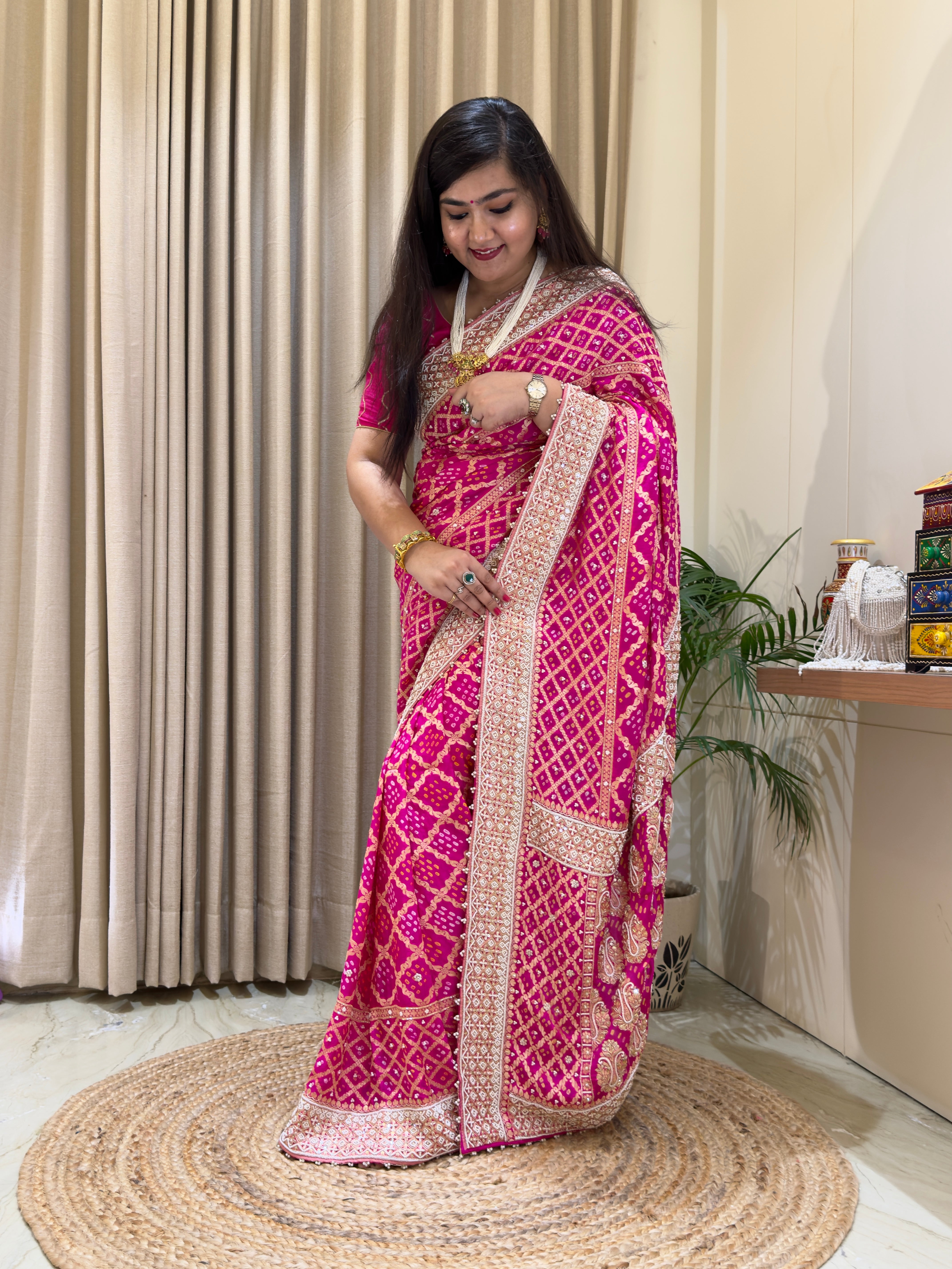 Nikku Pink Bandhani Saree