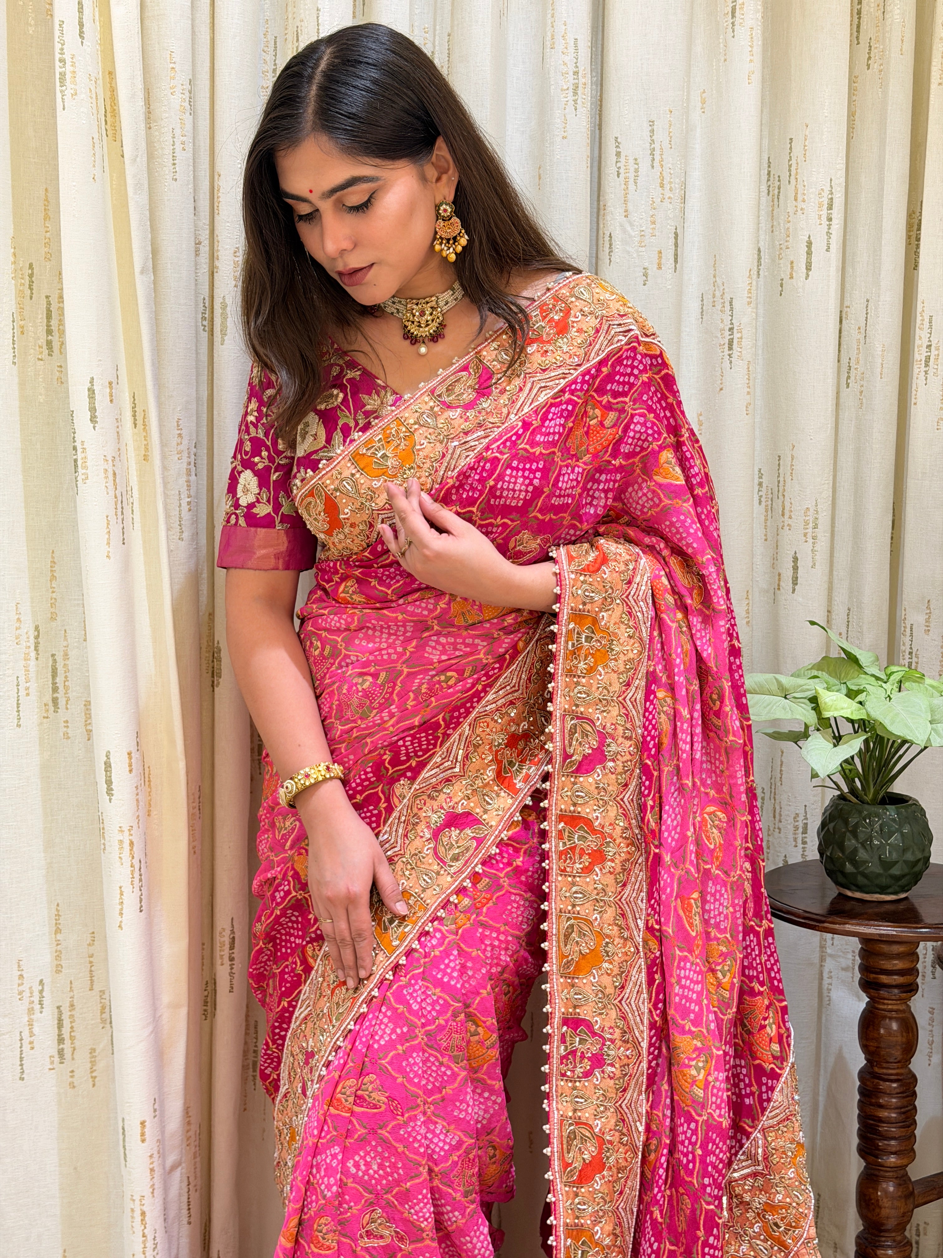 Mishti Pure Kadva Zari Khadi Georgette Saree