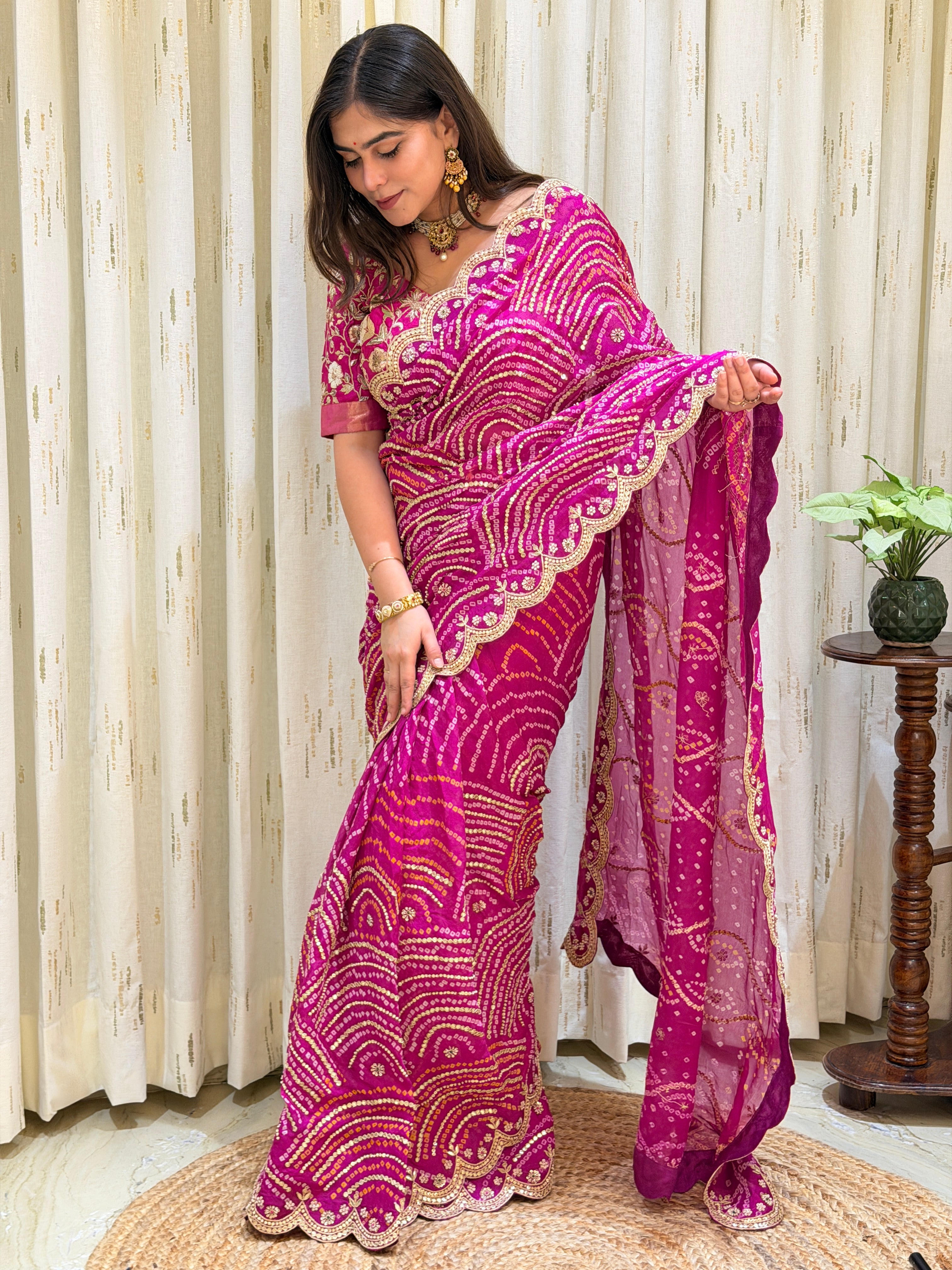 Riya Rani Pink Pure Chiffon Georgette Bandhani Saree