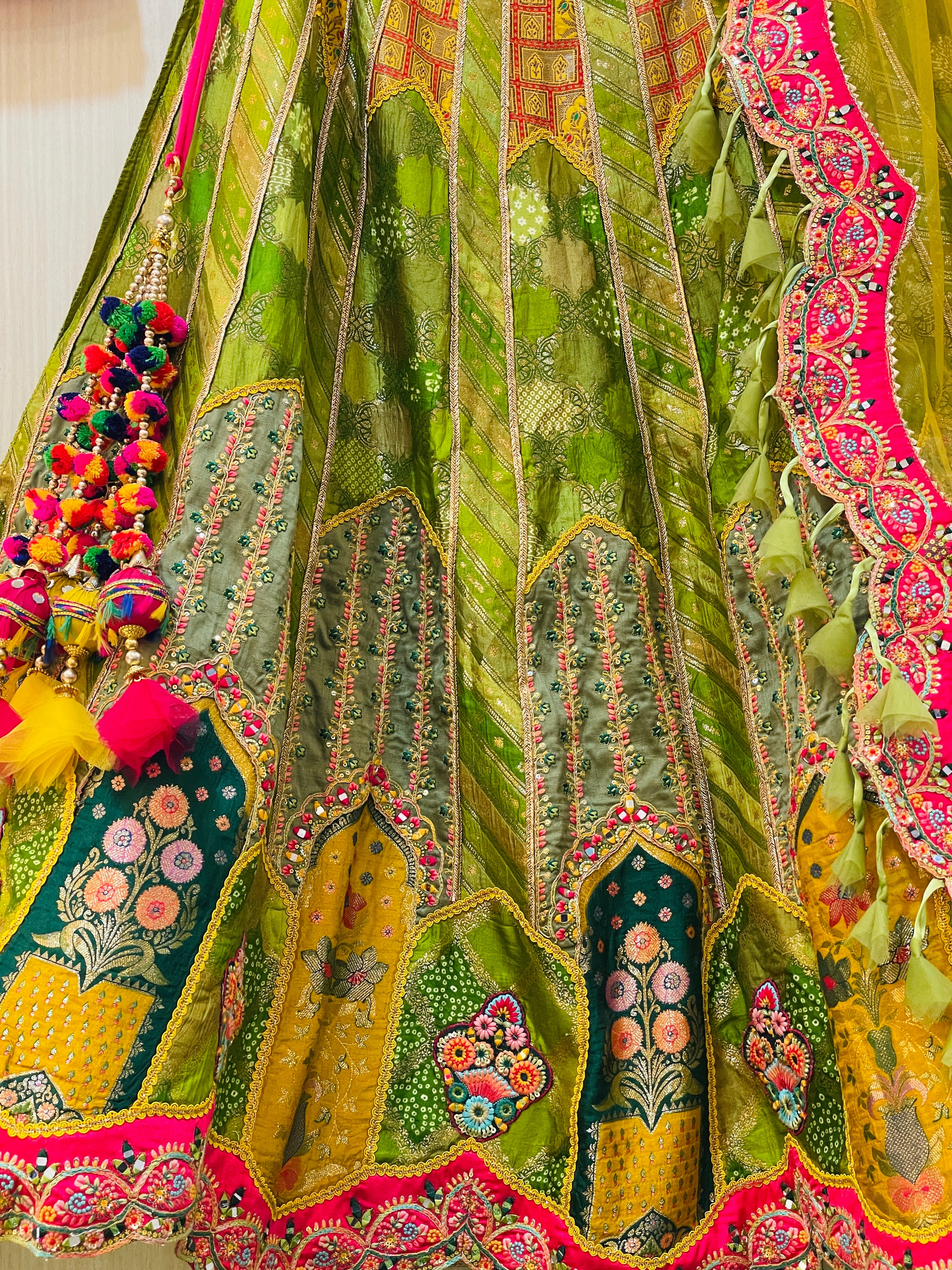 Tahini Lehenga