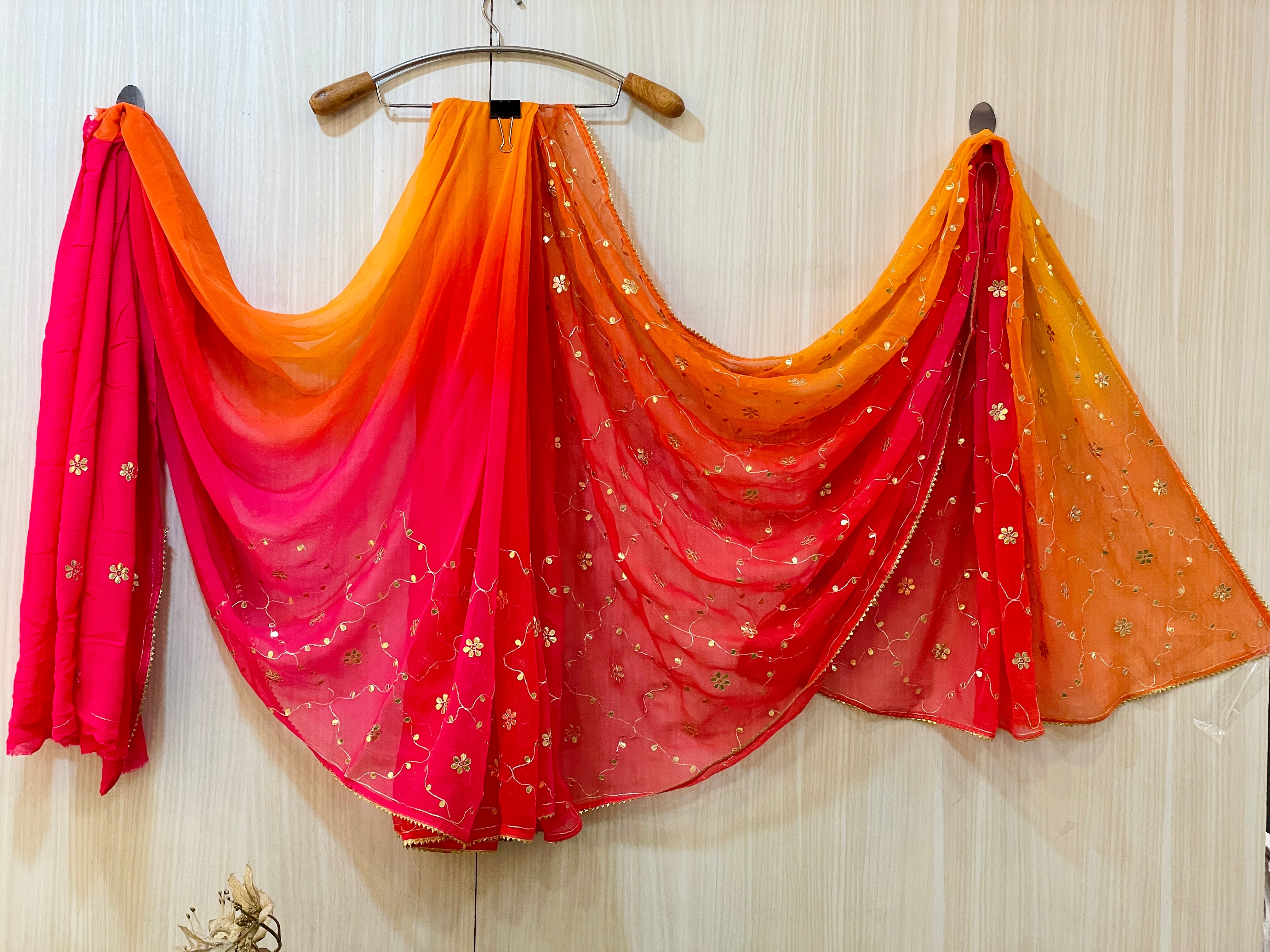 Pankhuri Pure Chiffon Saree