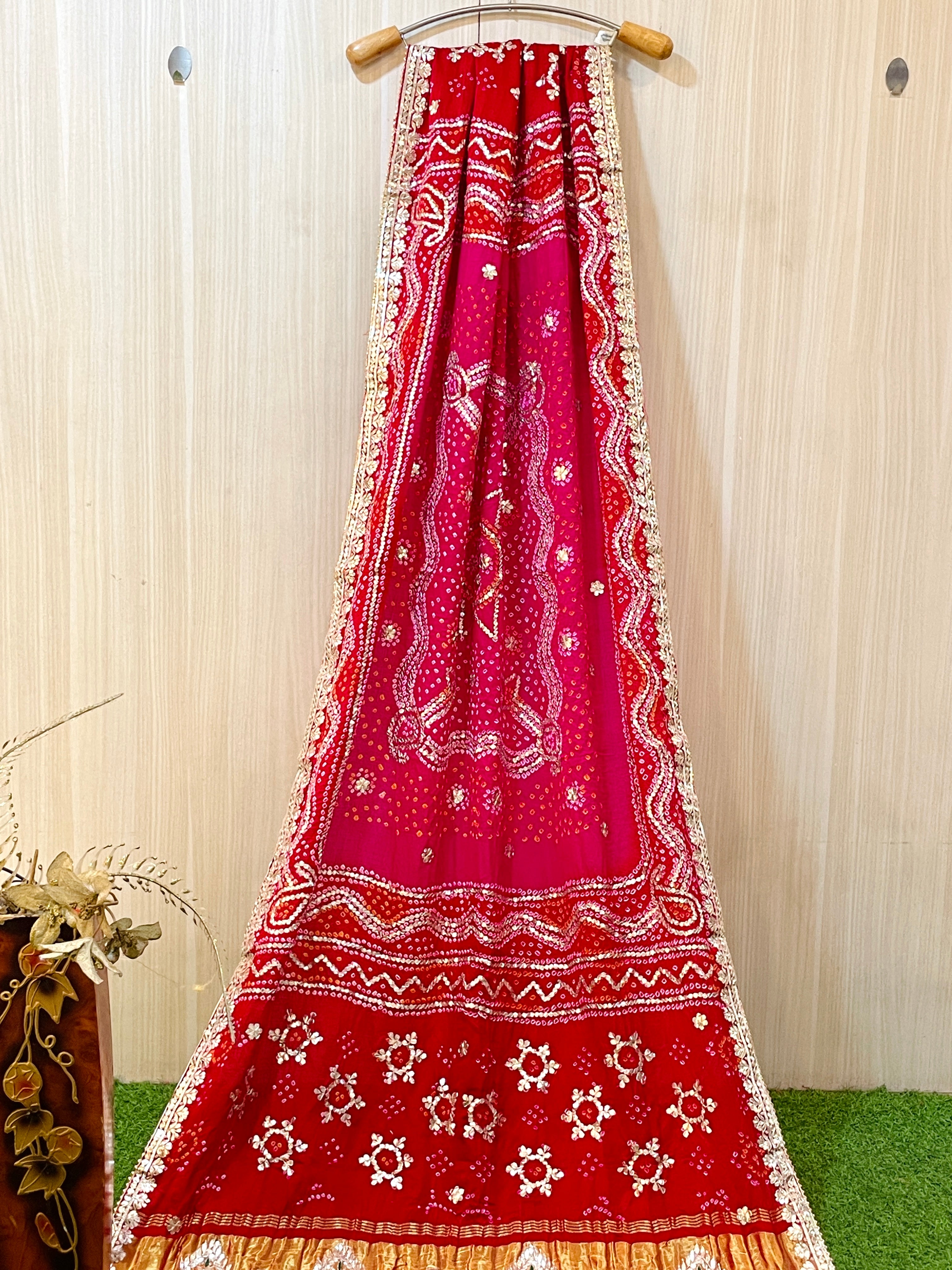 Shyam Silk Dupatta
