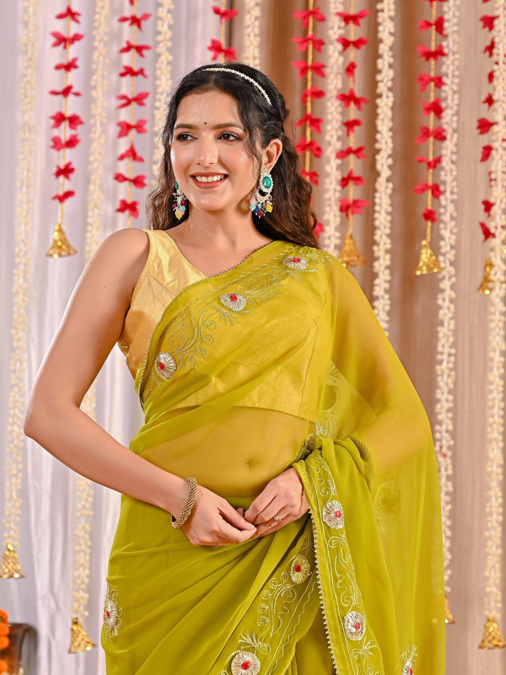 Aarohi Golden Grace Georgette Saree