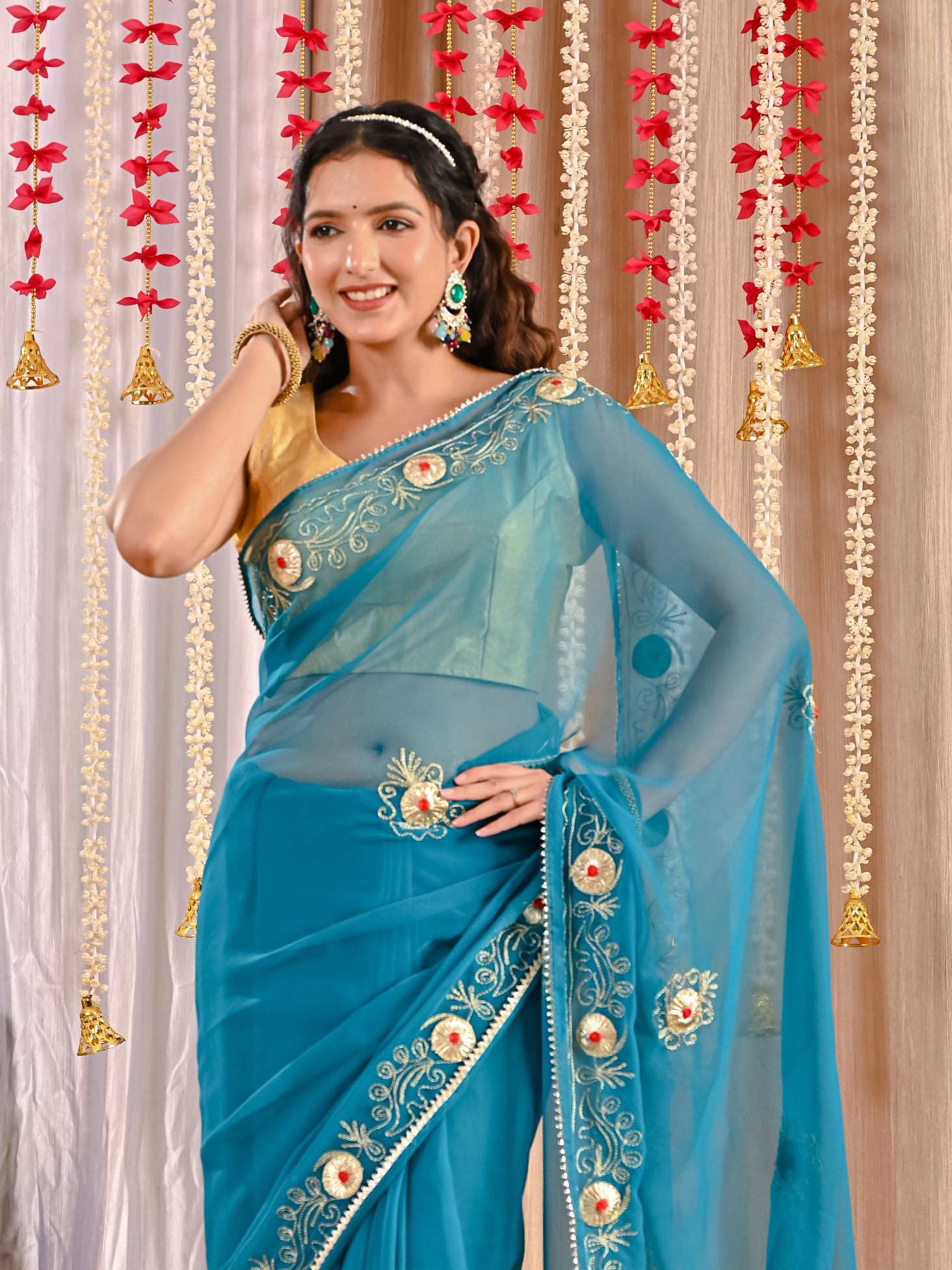 Navya Golden Grace Georgette Saree