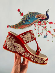 Roshana Red Wedges