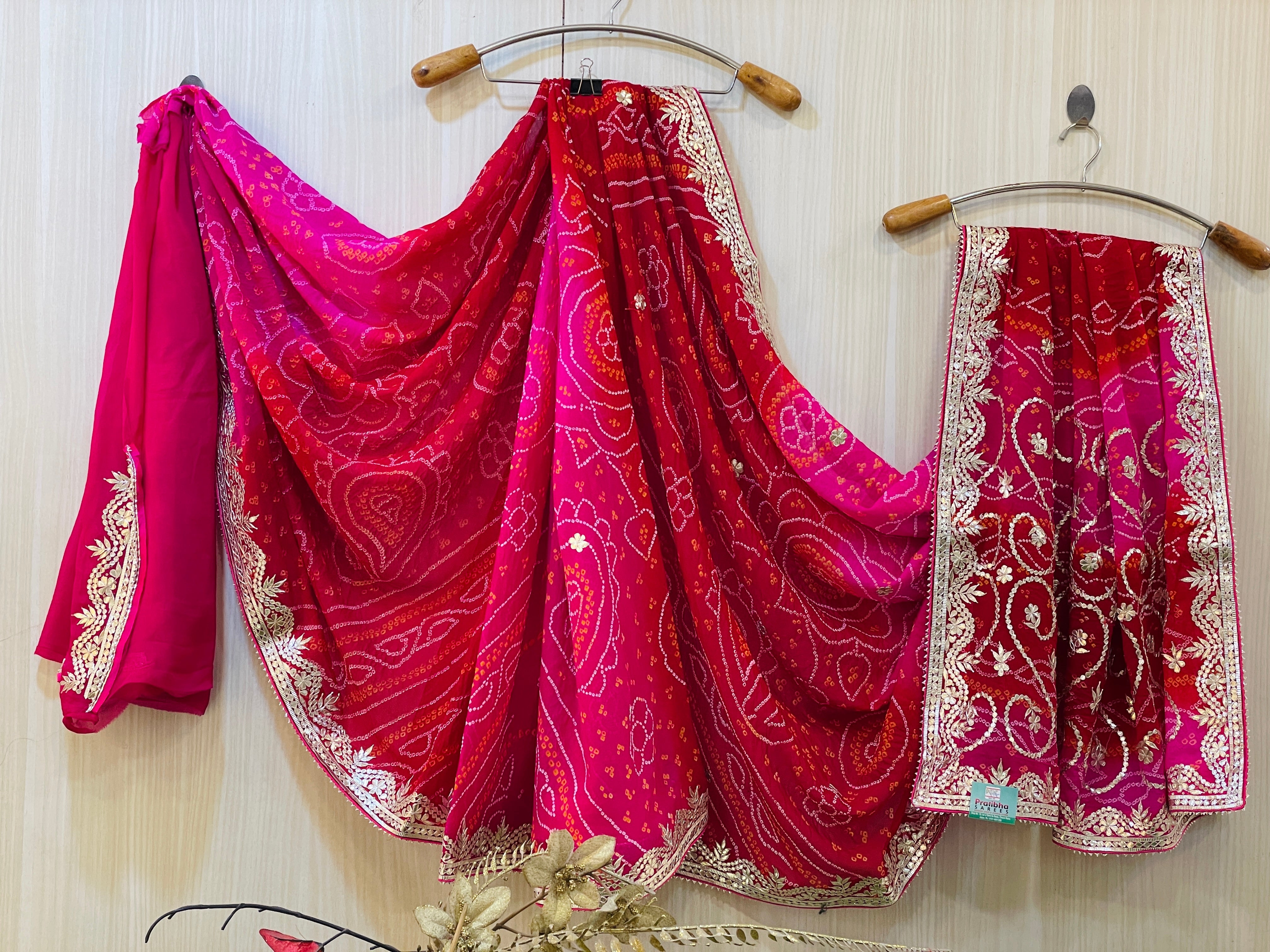 Alisha Bandhani Saree
