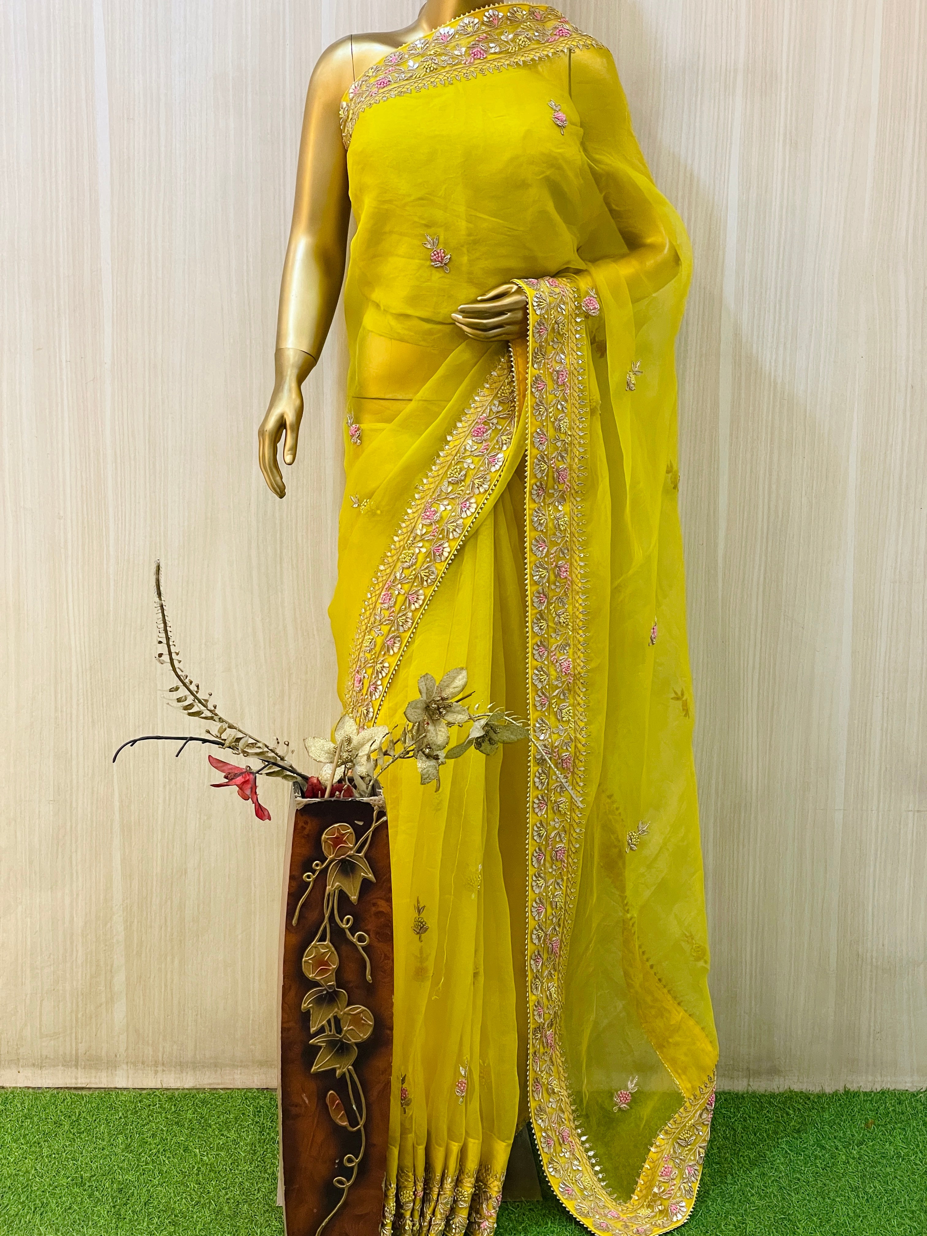 Abhi Organza Saree