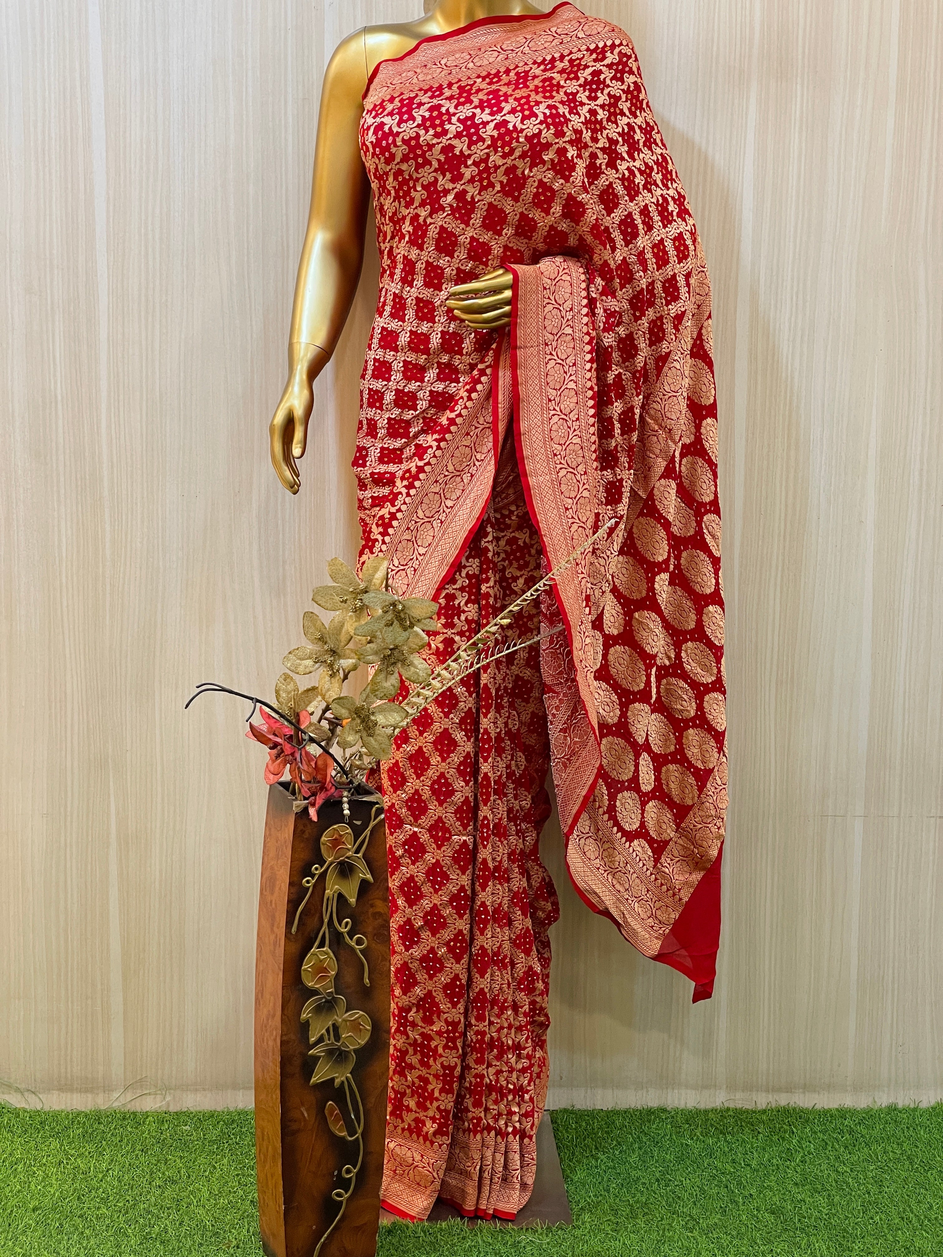 Ninu Khadi Geogette Bandhani Saree