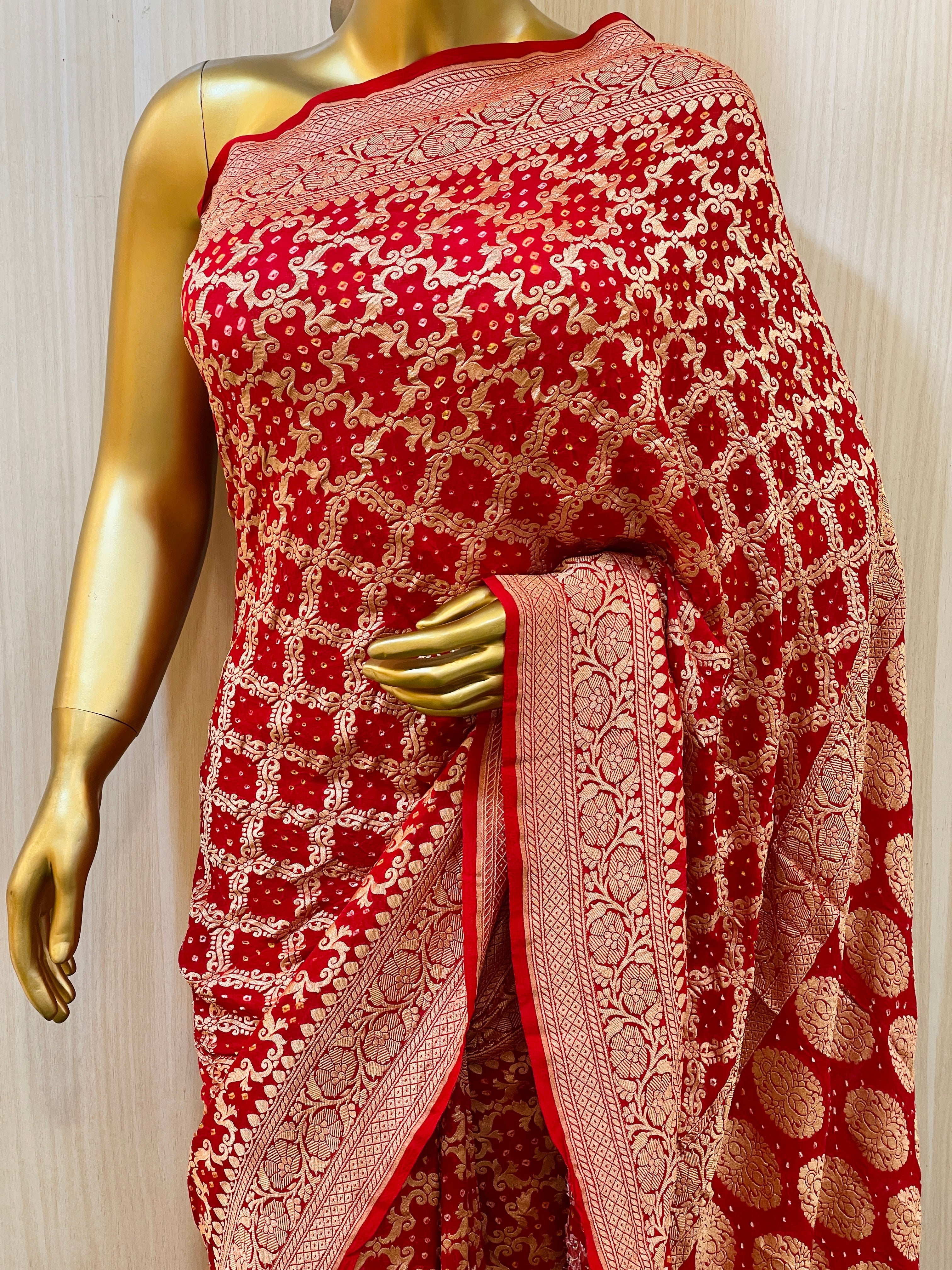Ninu Khadi Geogette Bandhani Saree