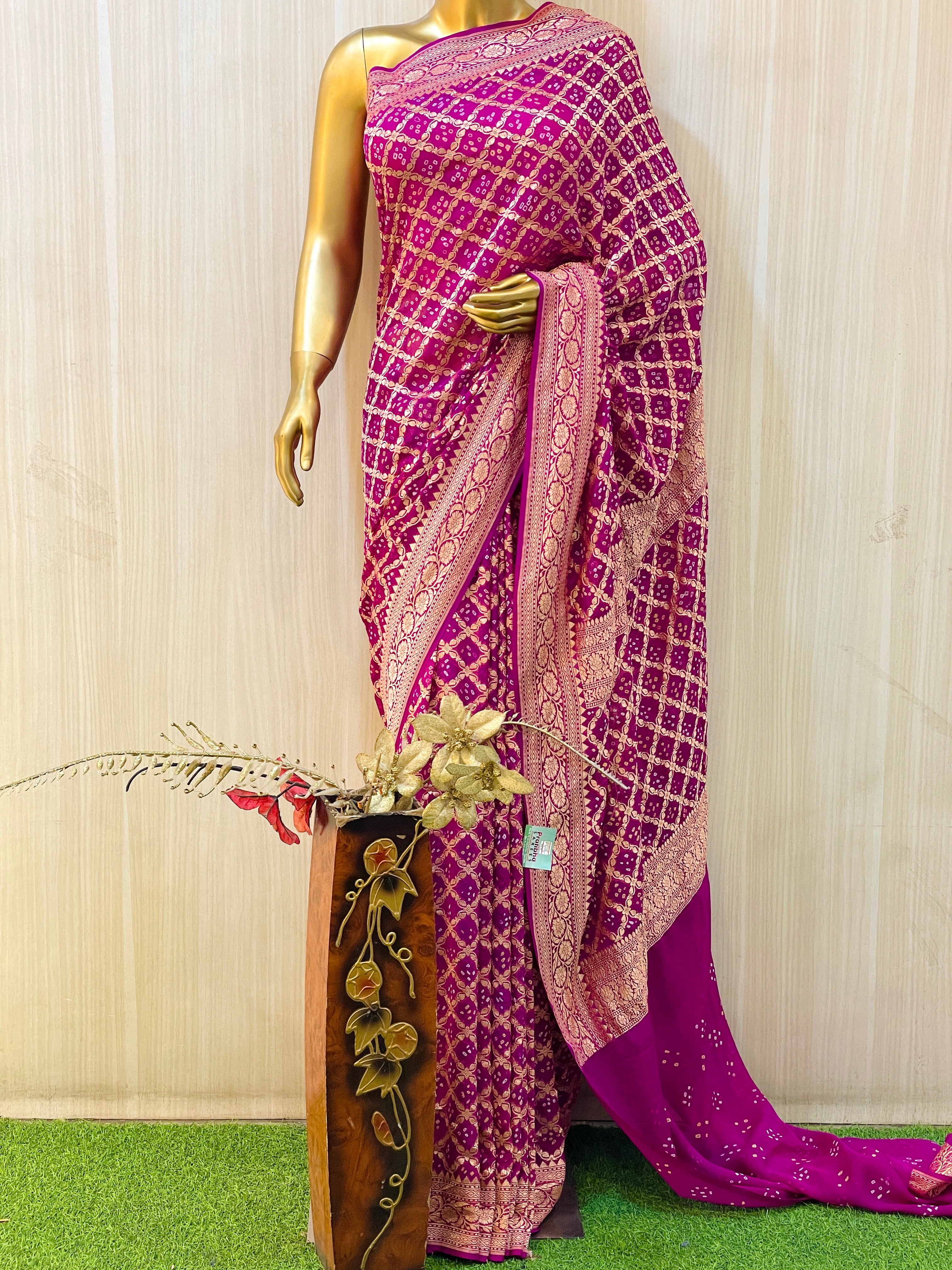 Rakshita Khadi Georgette Bandhani Saree