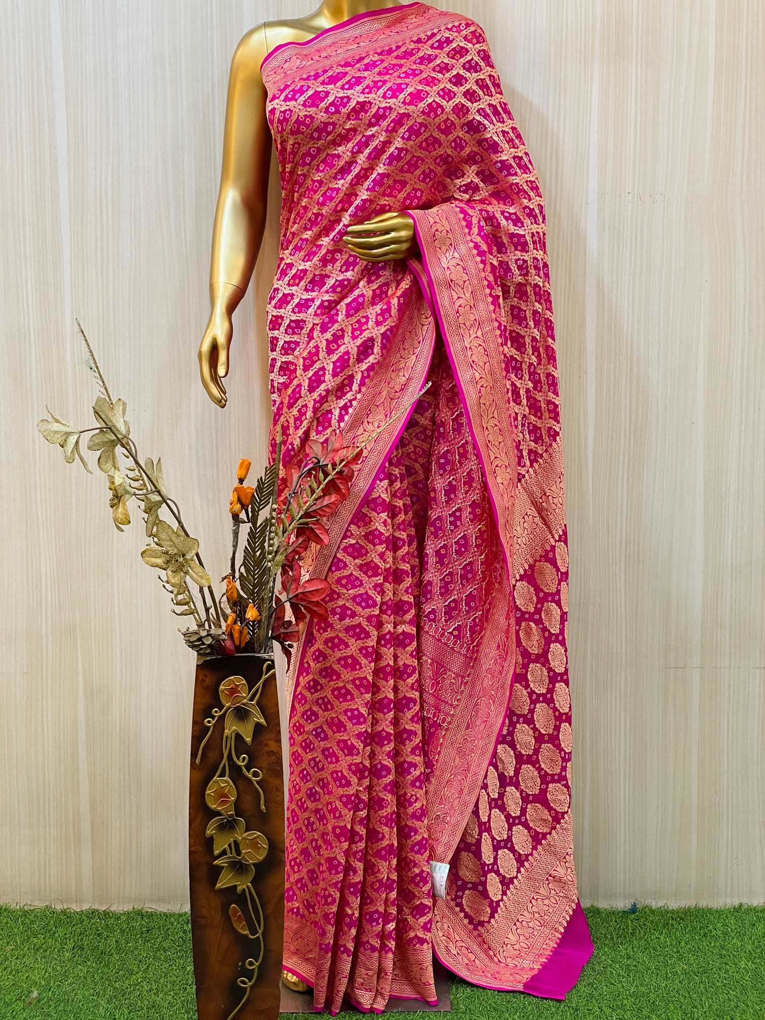 Anaya Pink Bandhani Saree