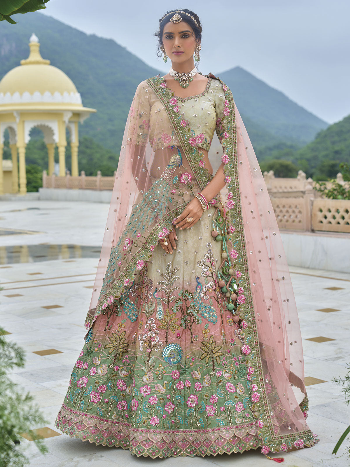 Nazakat Nama Lehenga
