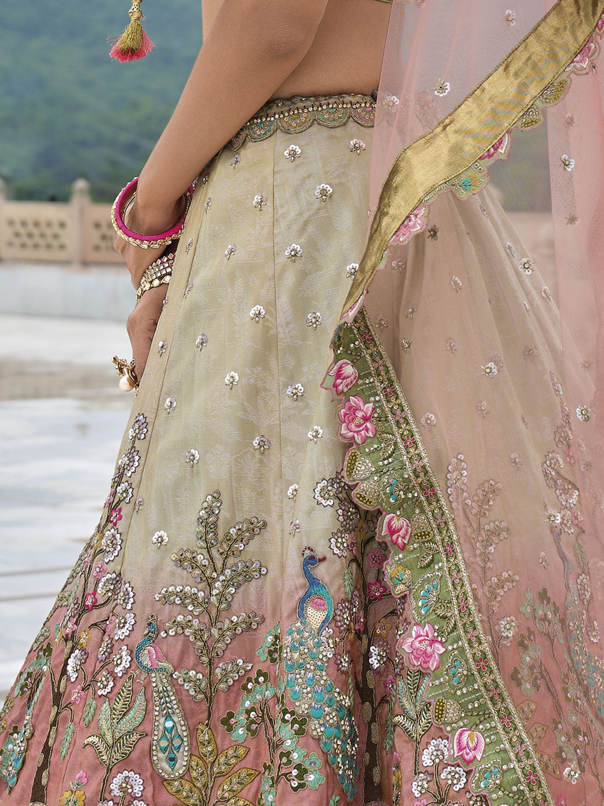 Nazakat Nama Lehenga