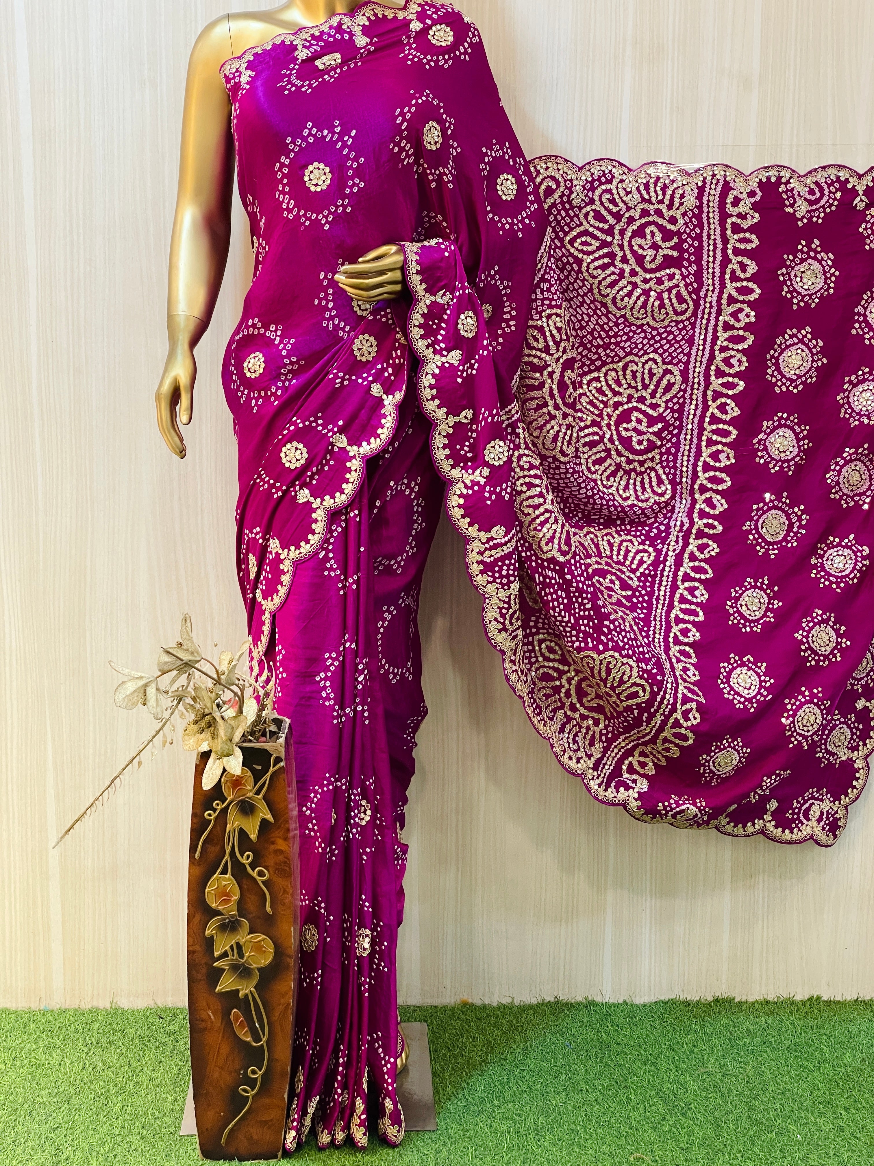 Nari Gajji Silk Saree