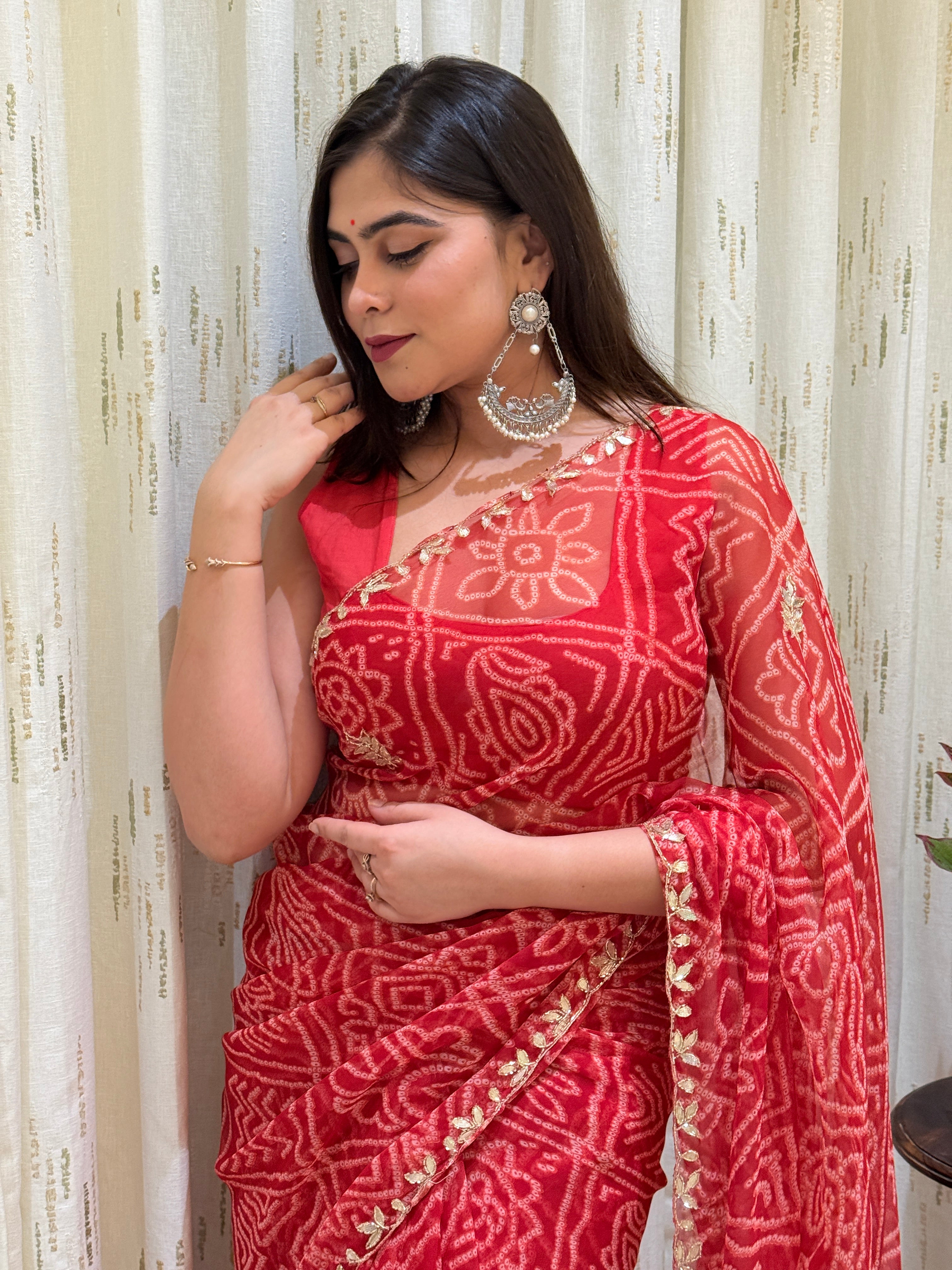 Maitri Red Georgette Bandhani Saree