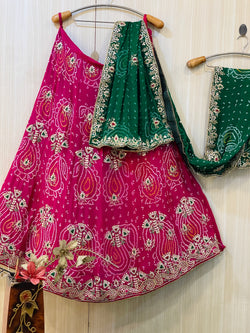 Munazir Pink Bandhani Lehenga