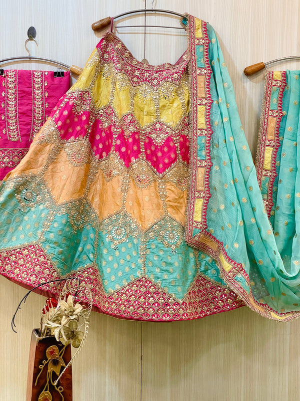 Inaisha  Banarasi Silk Lehenga