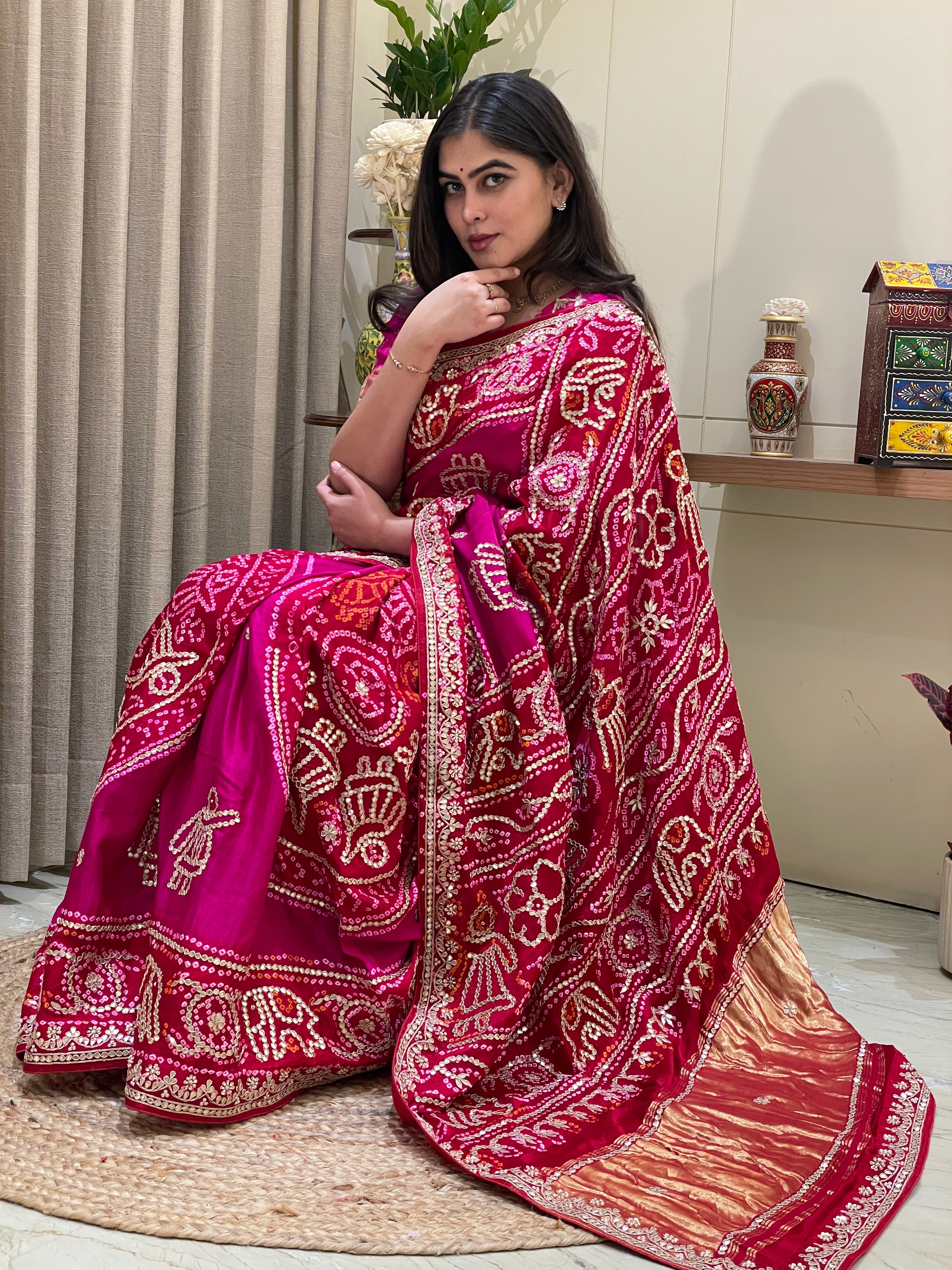 Maisha Red Pink Bandhani Saree