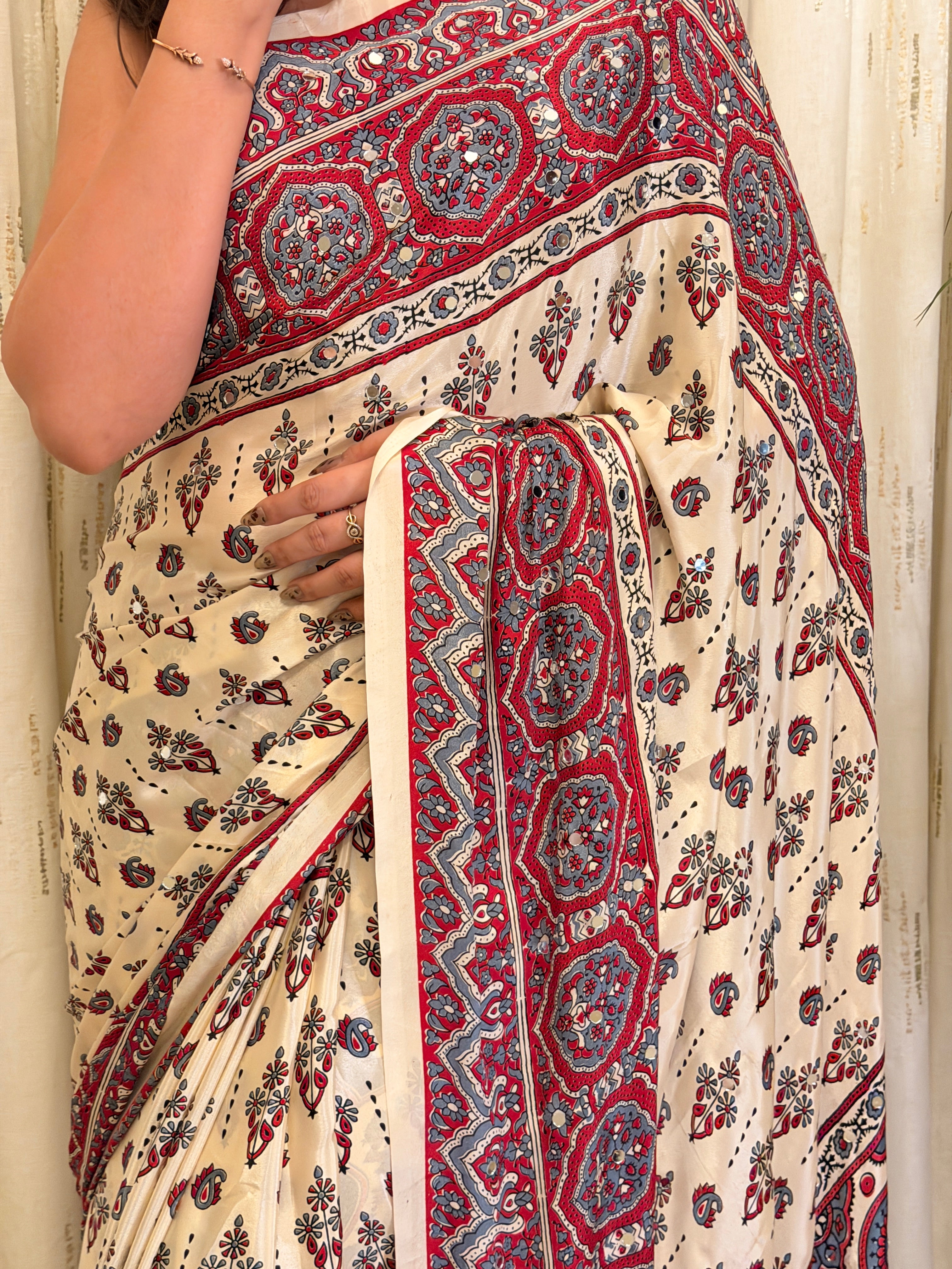 Aaradhya Ivory Ajrakh With Mirror Work Saree