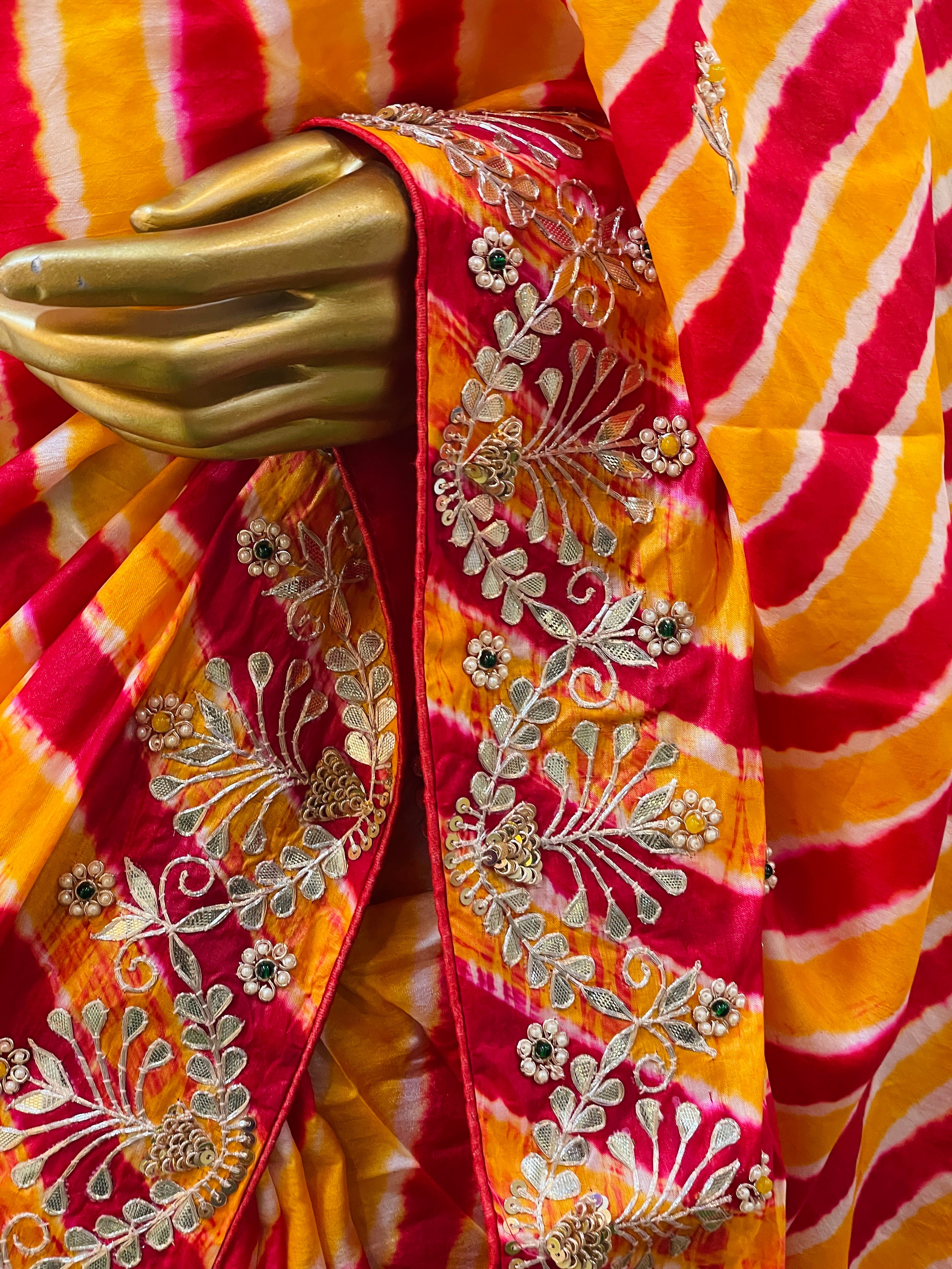Vidisha Leheriya Saree