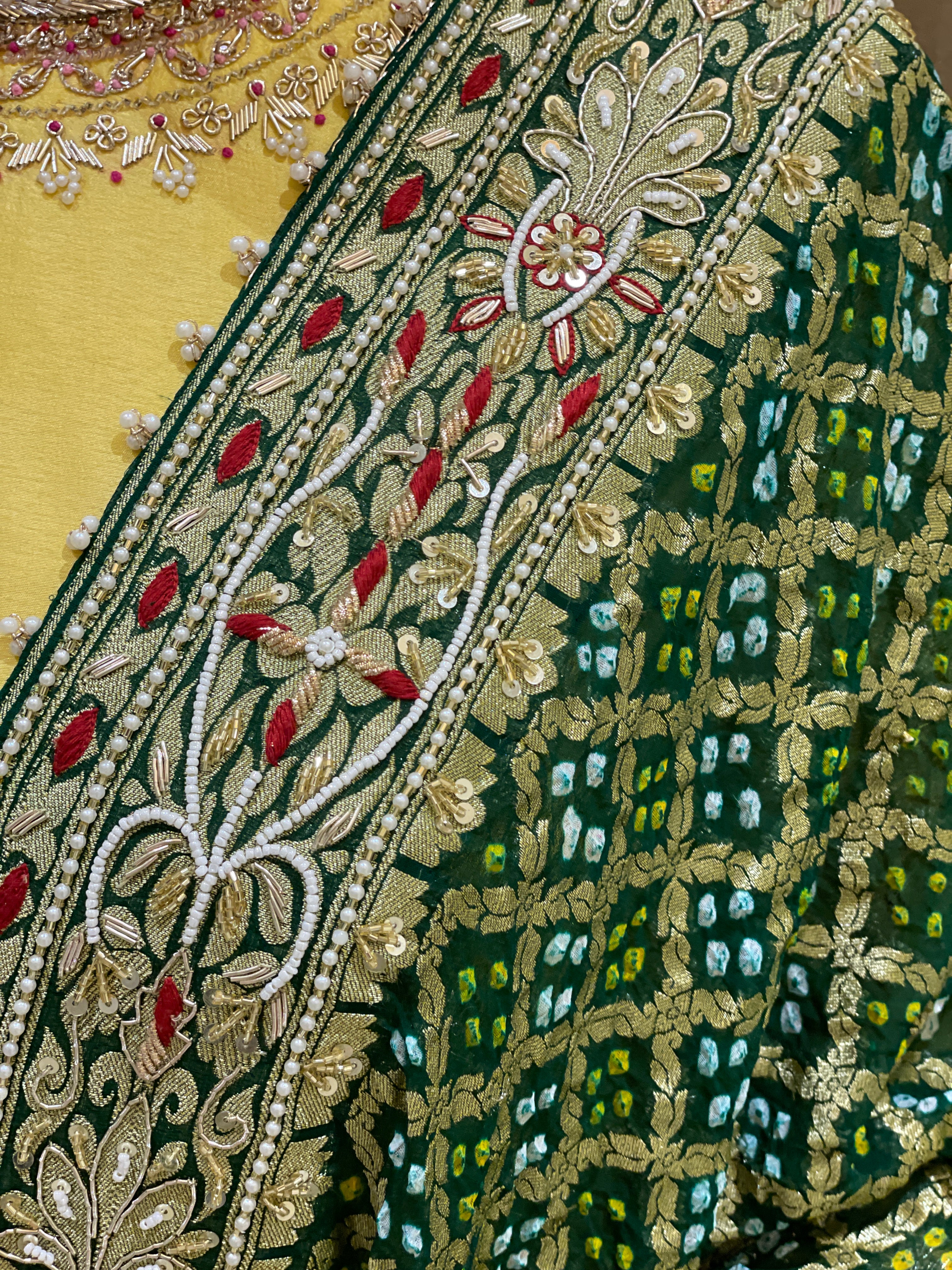 Myra Gulrang Meenakari Dupatta