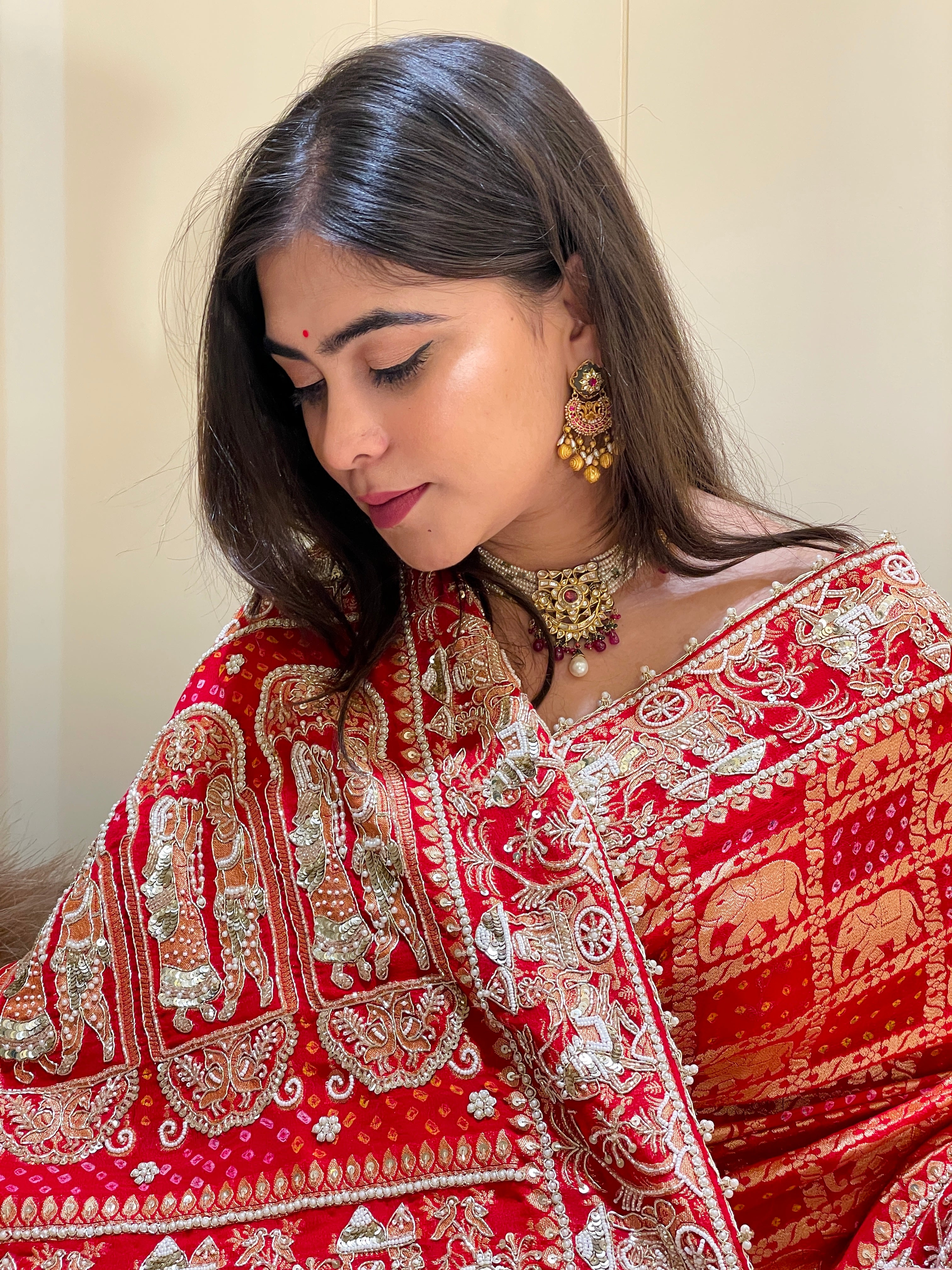 Rhea Radha Rani Kadva Zari Saree