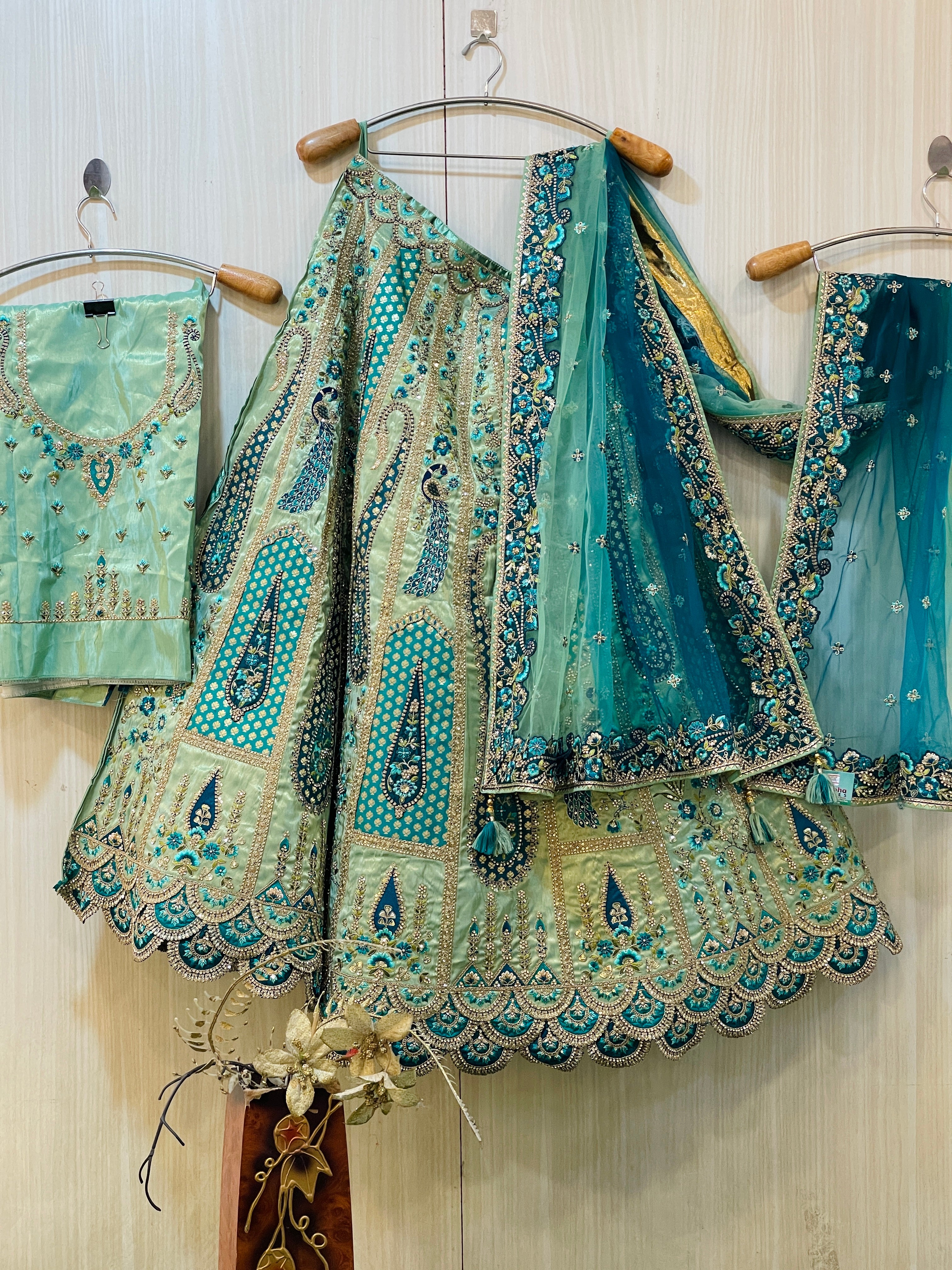 Hanika Jacquard Lehenga