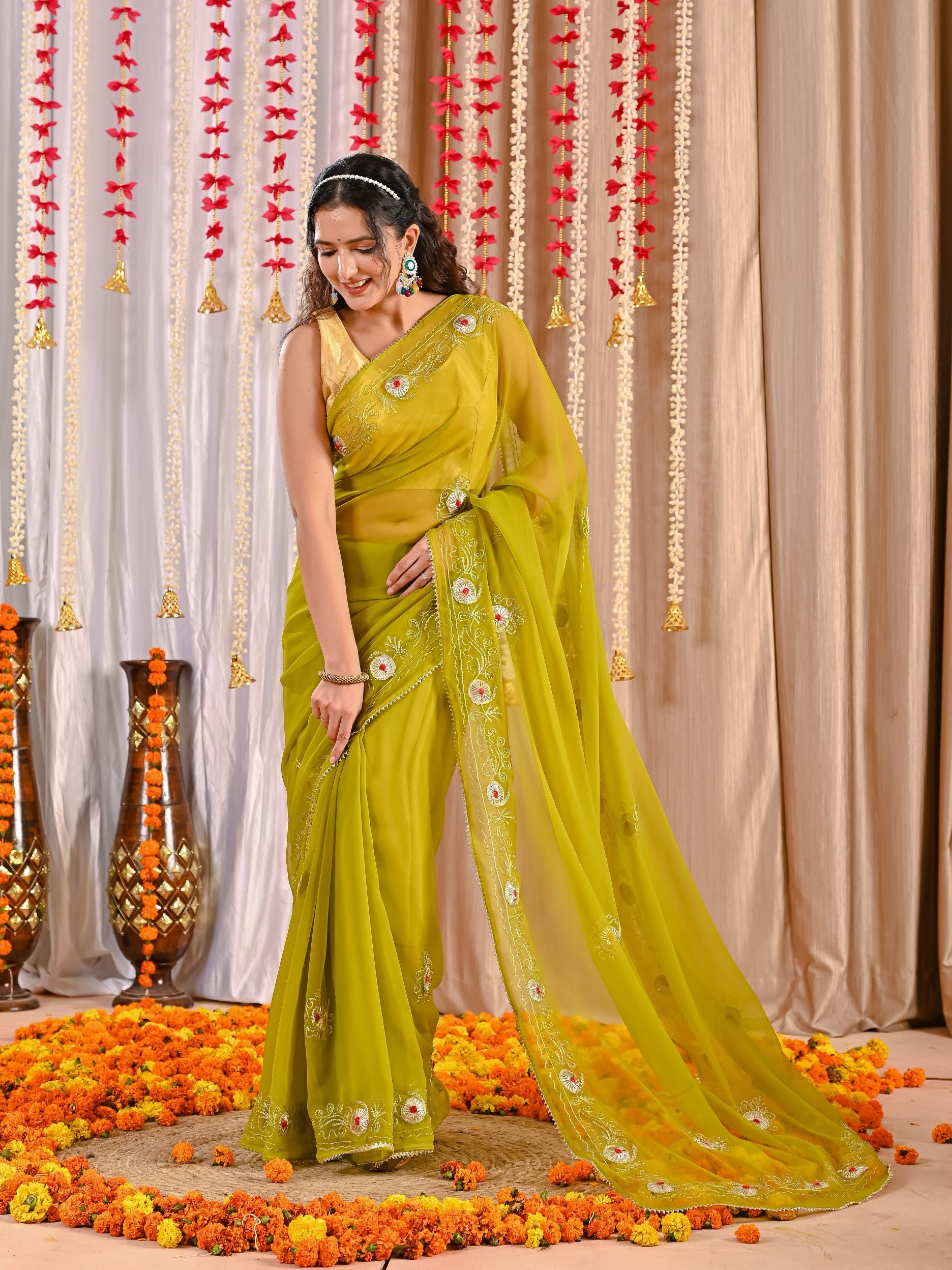 Aarohi Golden Grace Georgette Saree