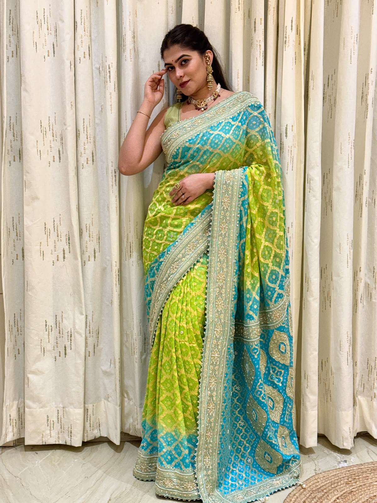 Sara Ombre Bandhani Saree
