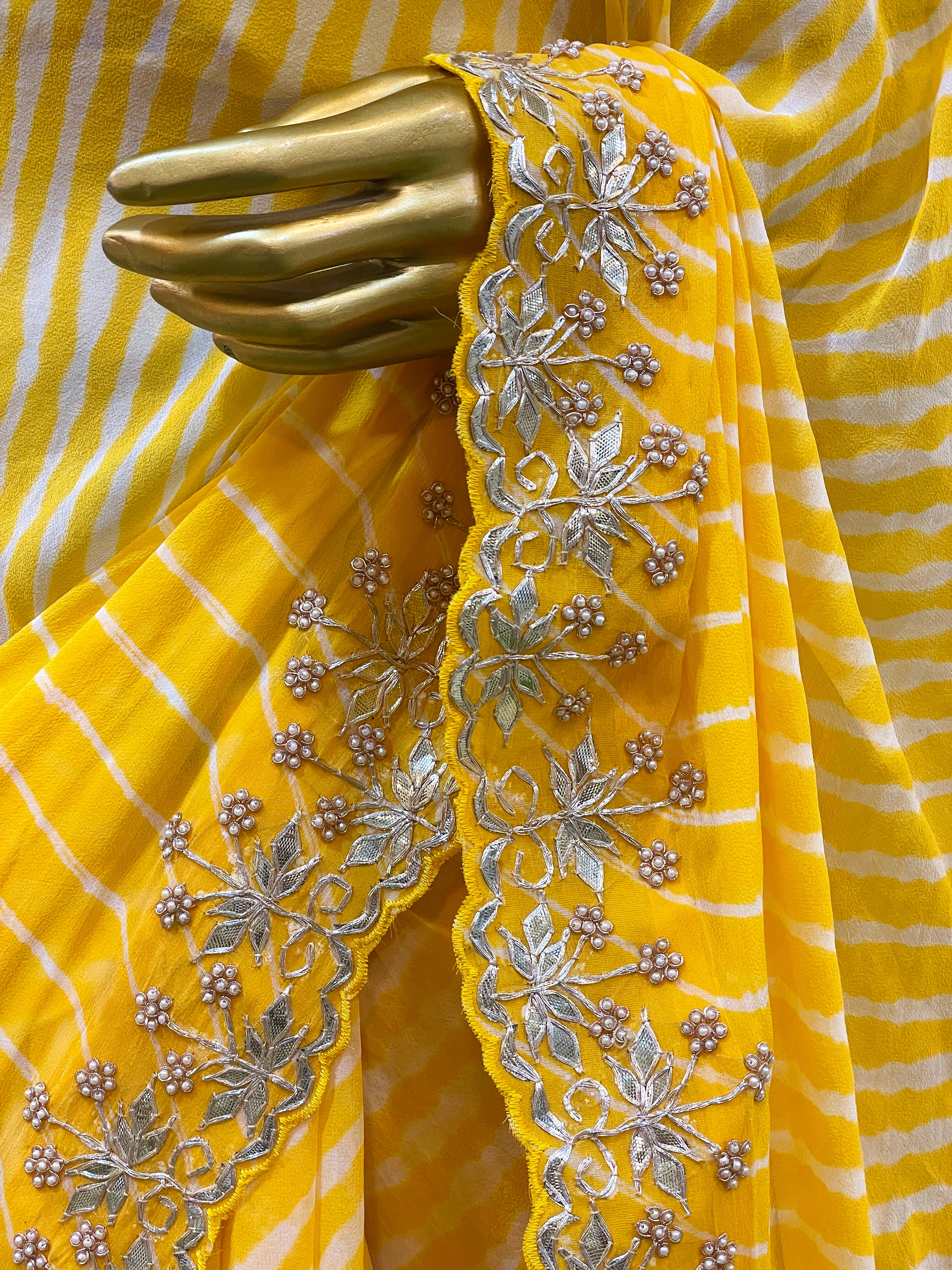 Anaira Gota Patti Leheriya Saree