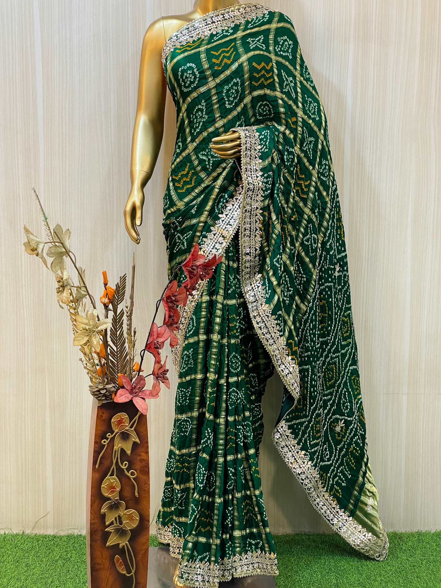 Monal Bandhani Saree