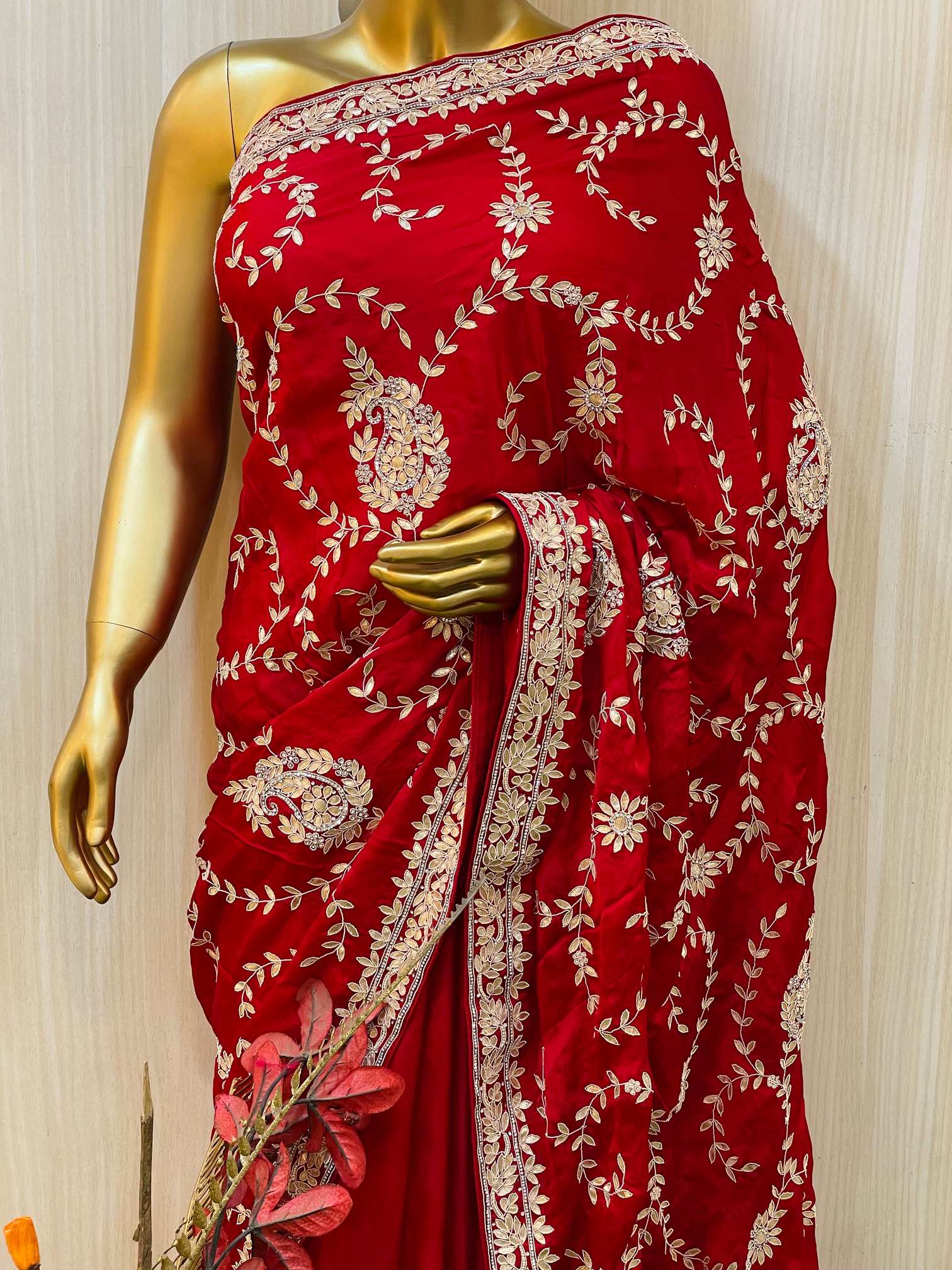 Vinisha Silk Saree