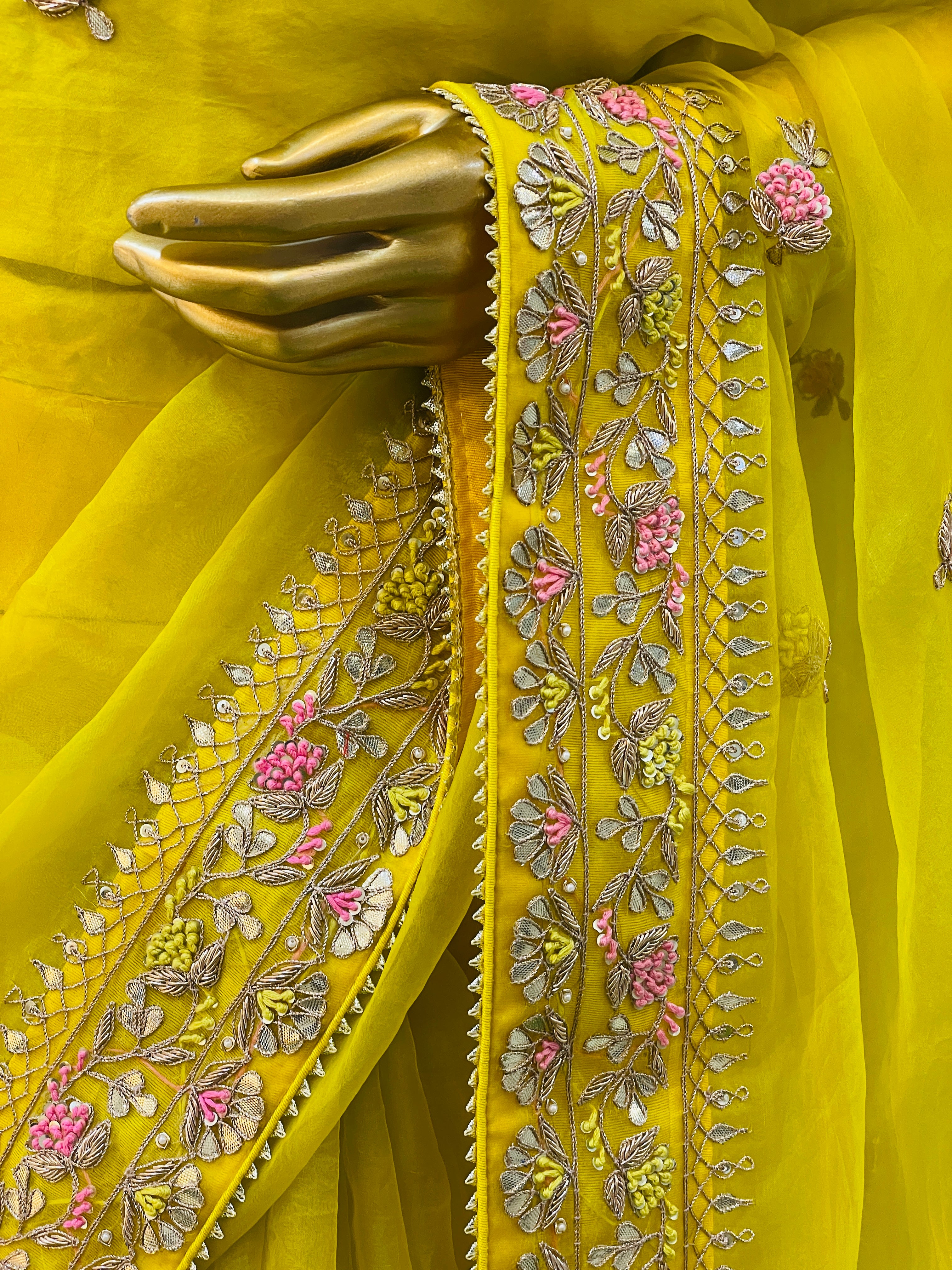 Abhi Organza Saree