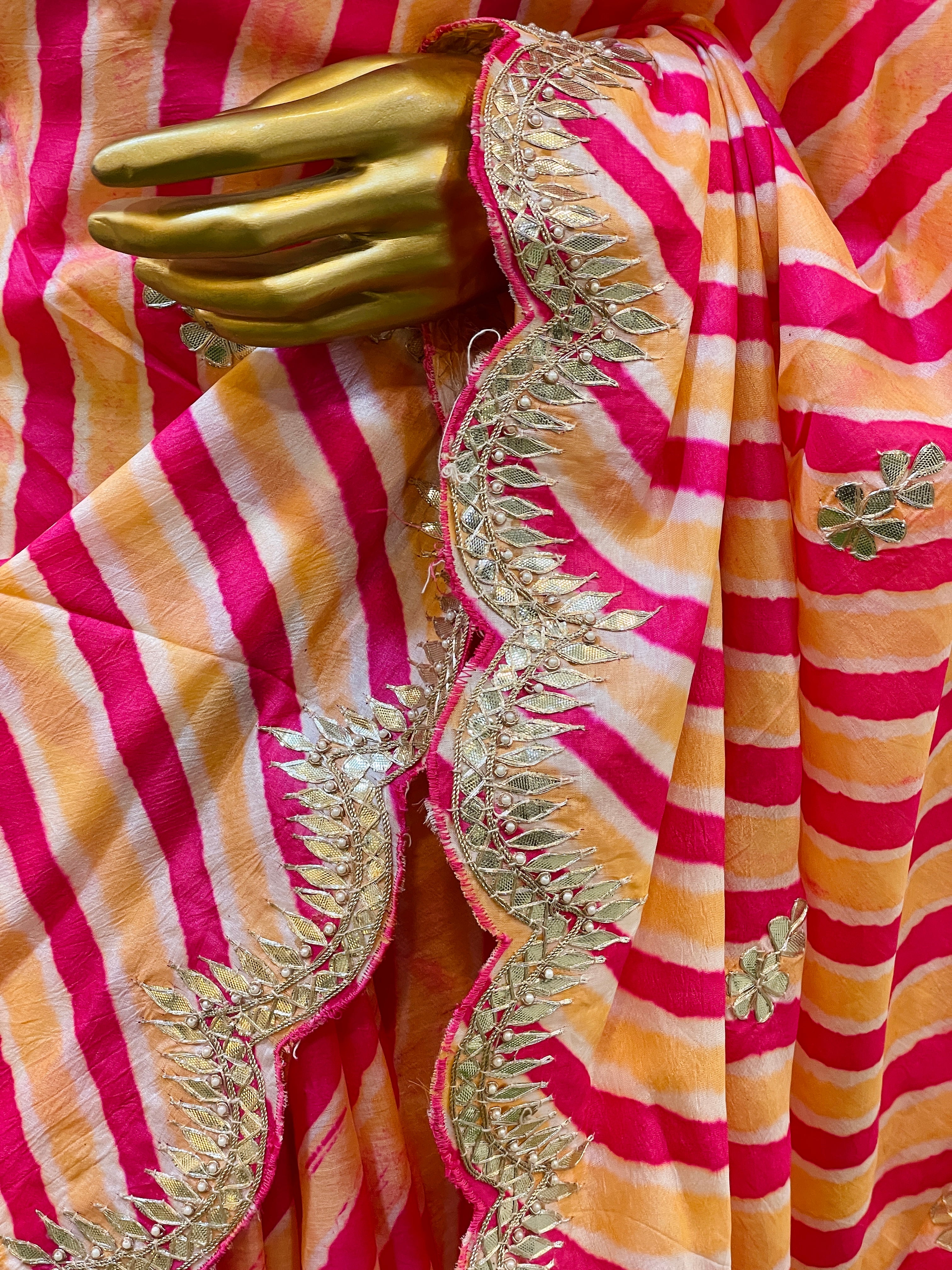 Inisha Leheriya Saree