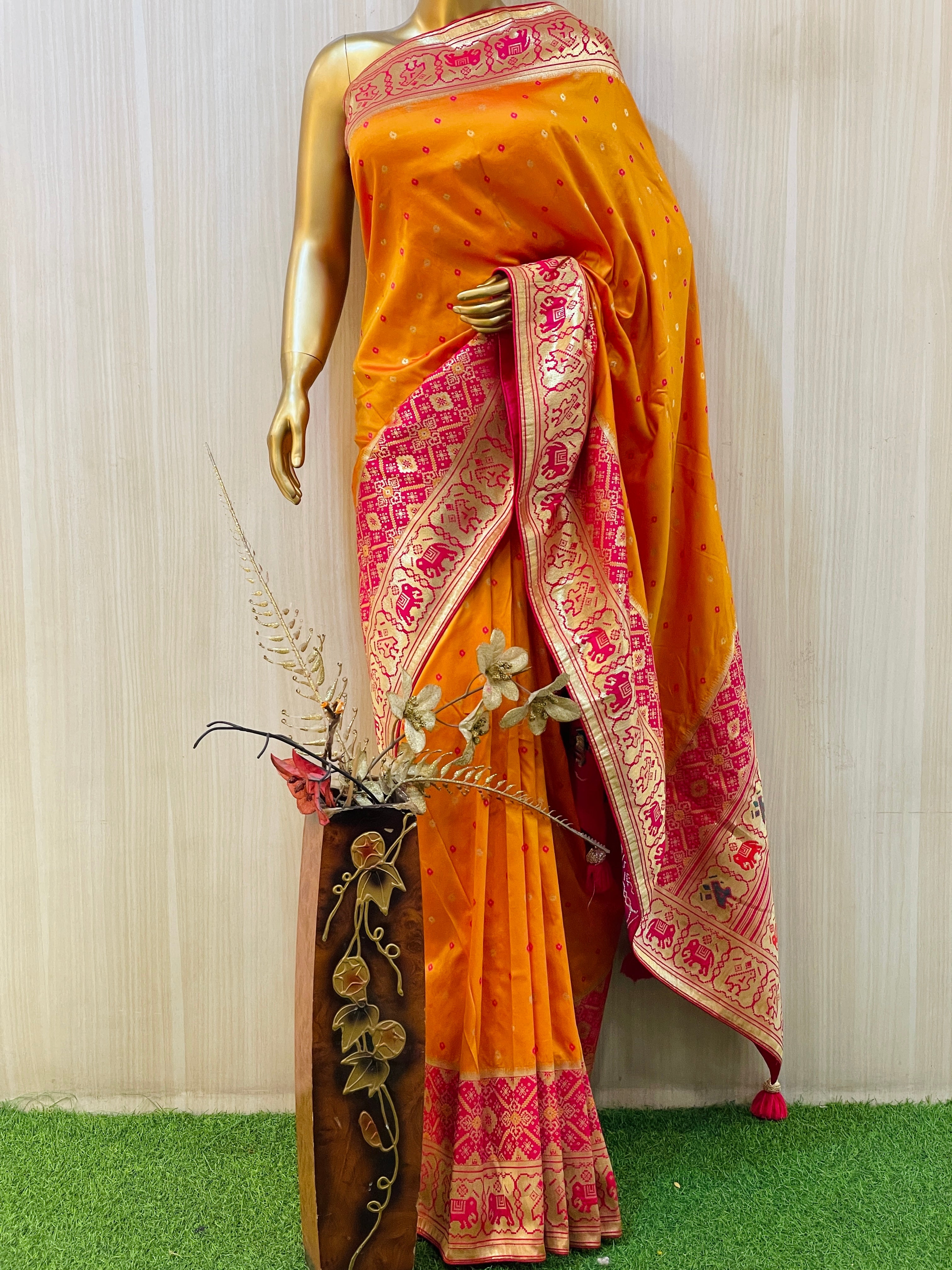 Wain Dola Silk Saree