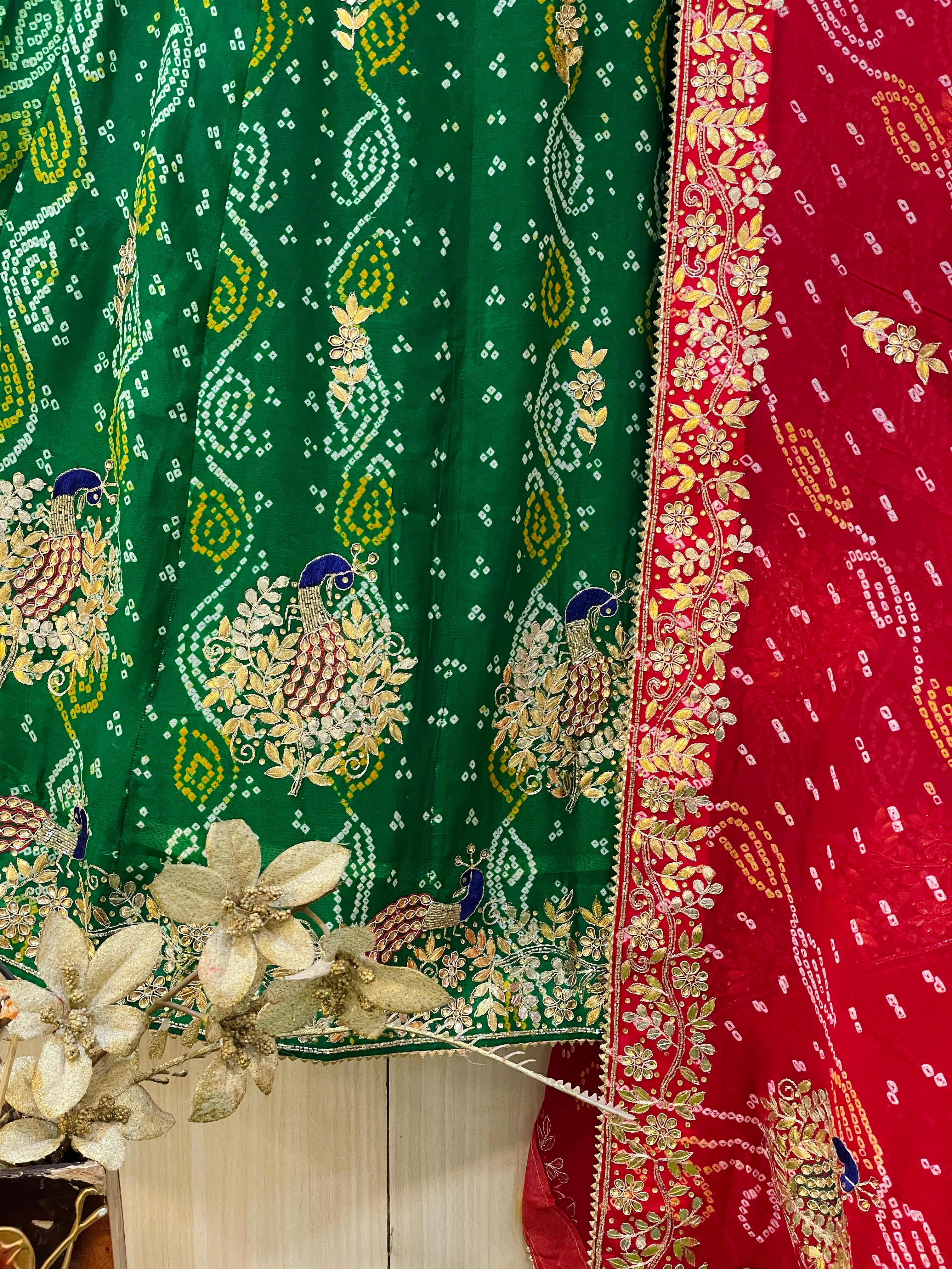 Munazir  Green Bandhani Lehenga