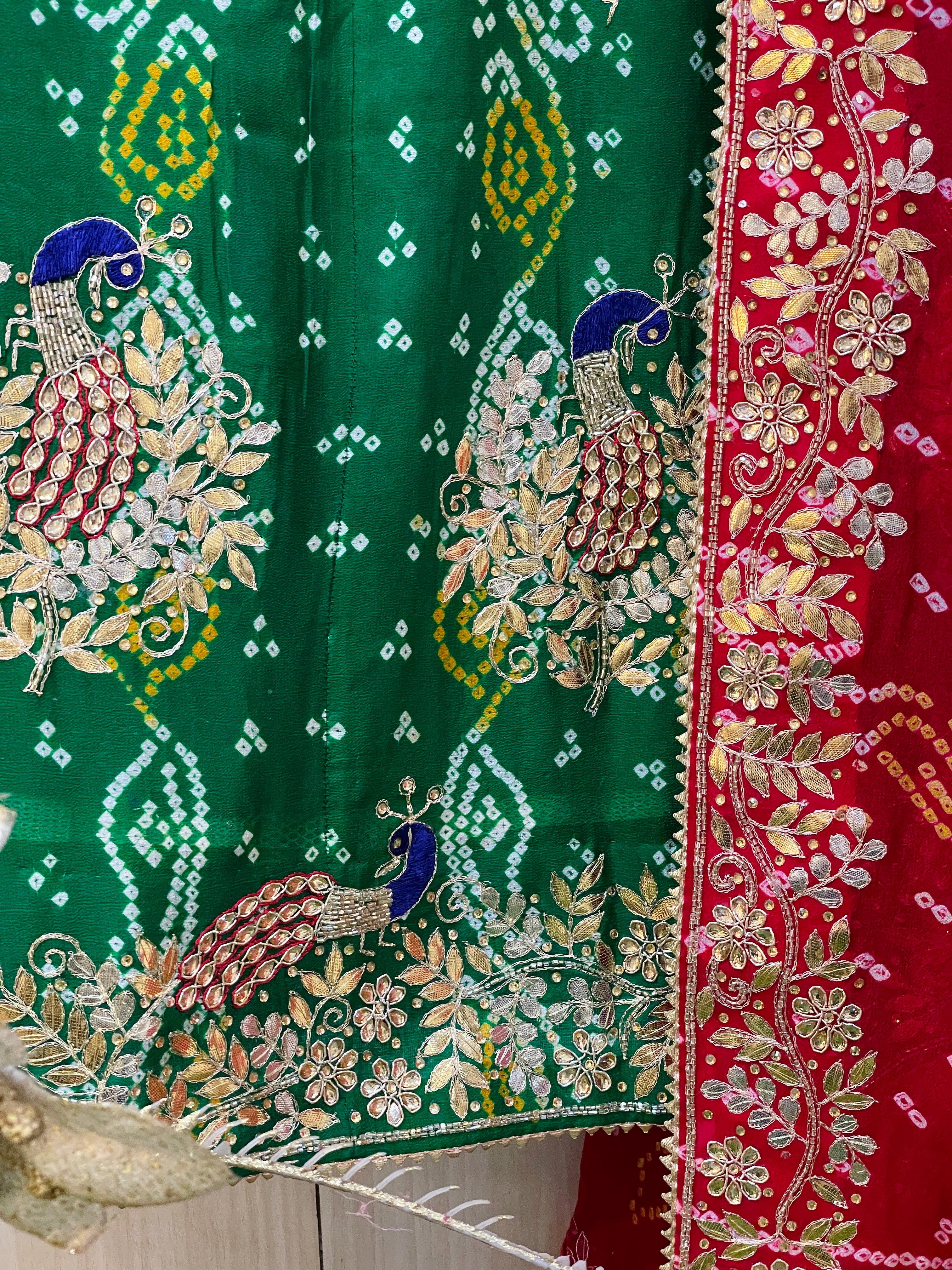Munazir  Green Bandhani Lehenga