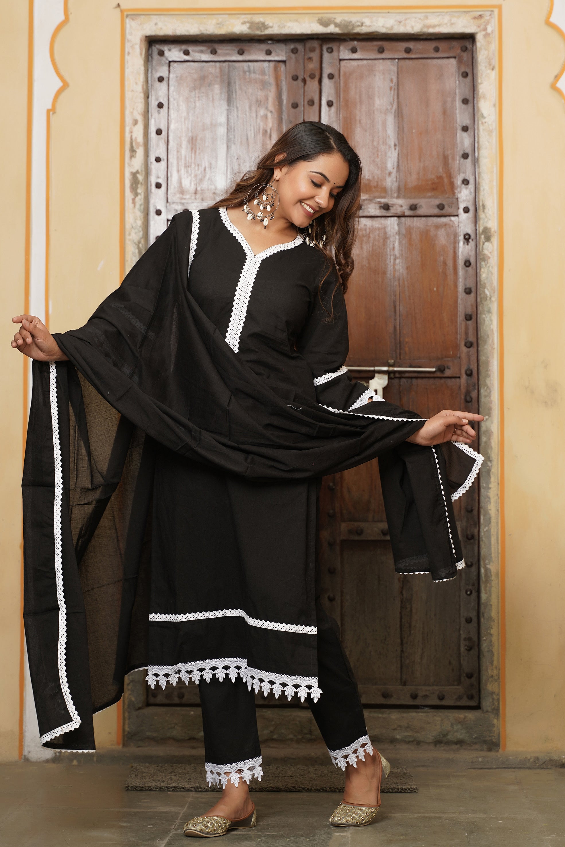 Black  Pakistani Kurta Set